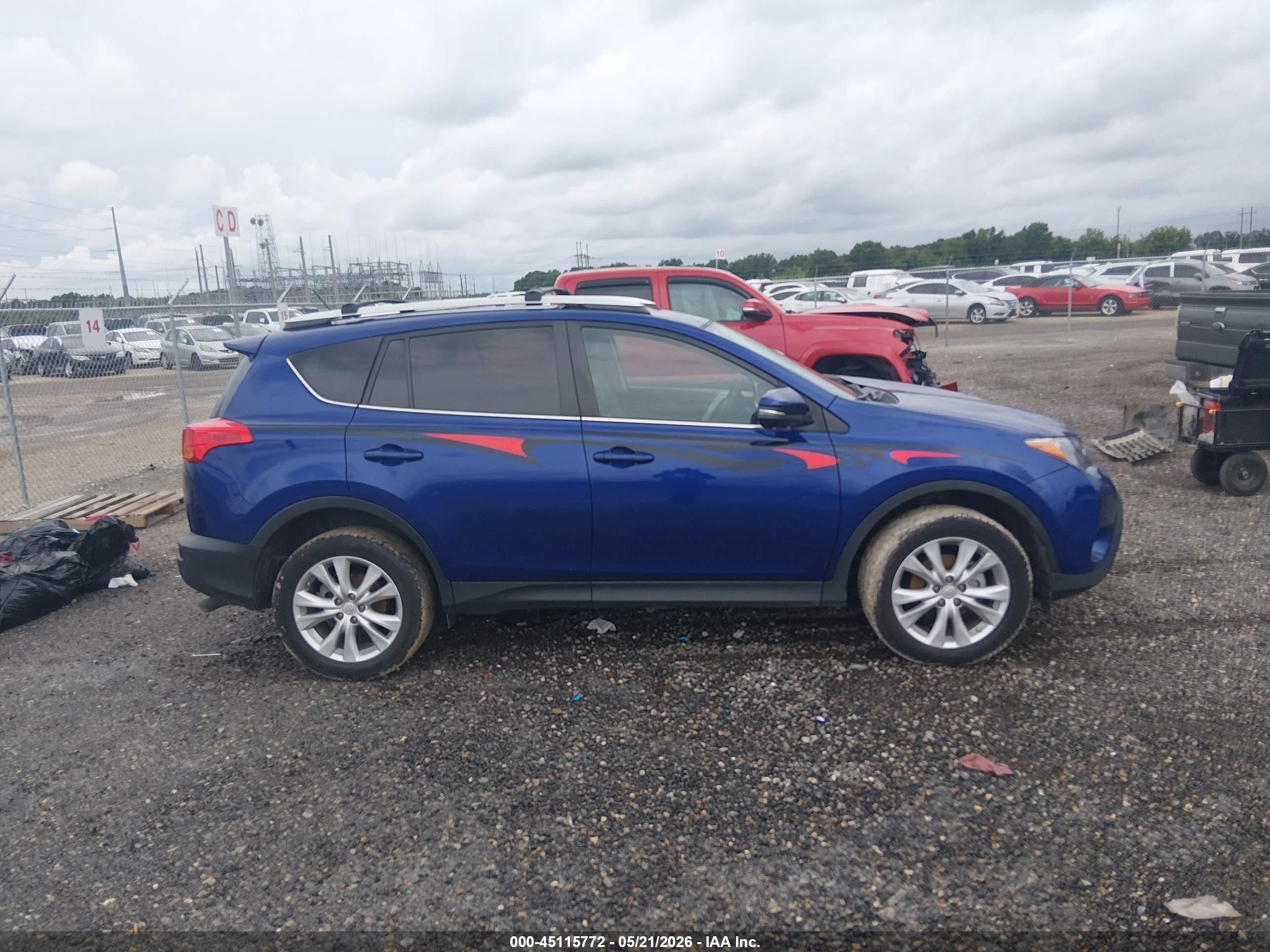 2015 Toyota Rav4 Limited Blue vin: 2T3YFREV8FW207010