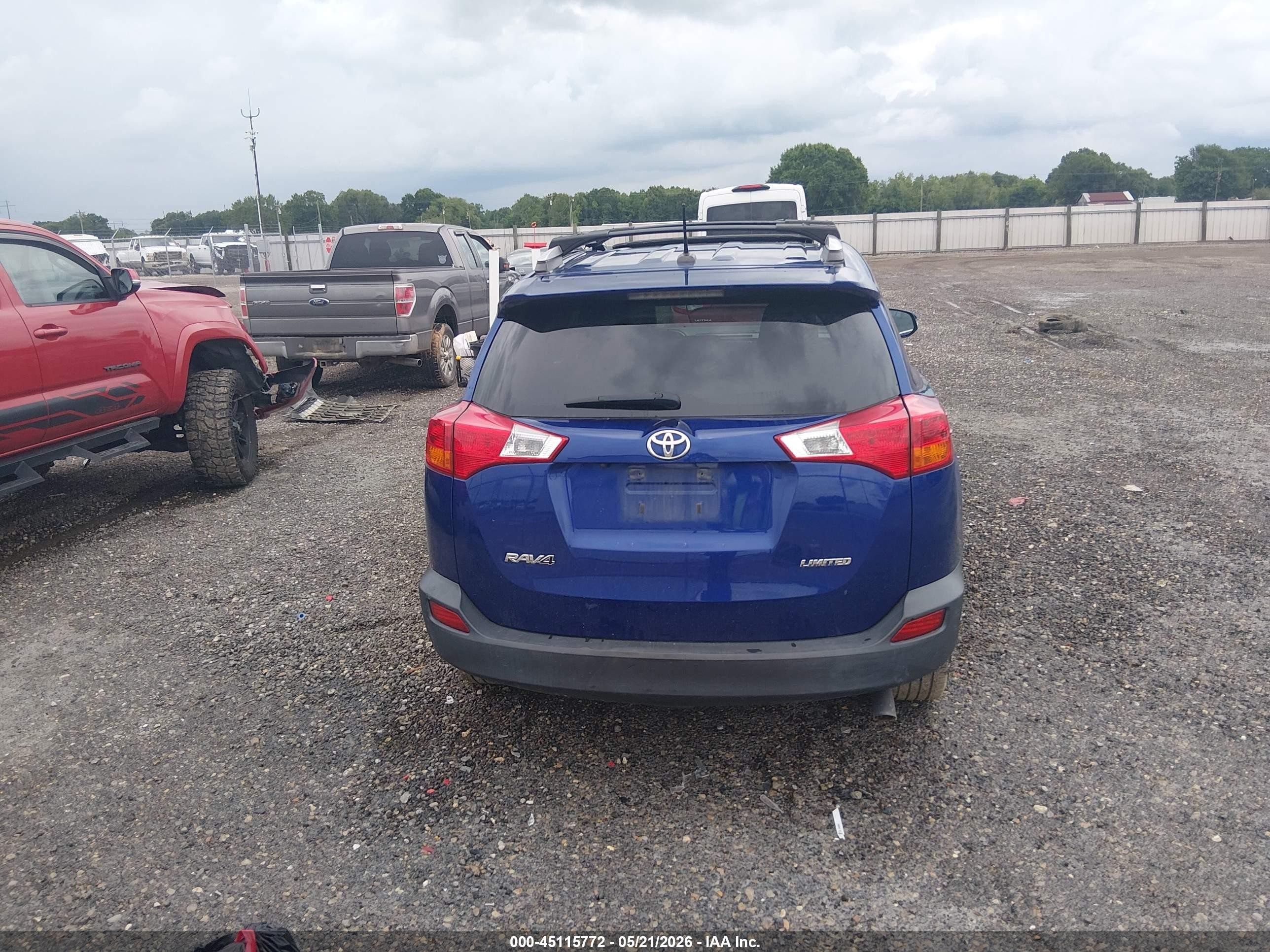 2015 Toyota Rav4 Limited Blue vin: 2T3YFREV8FW207010