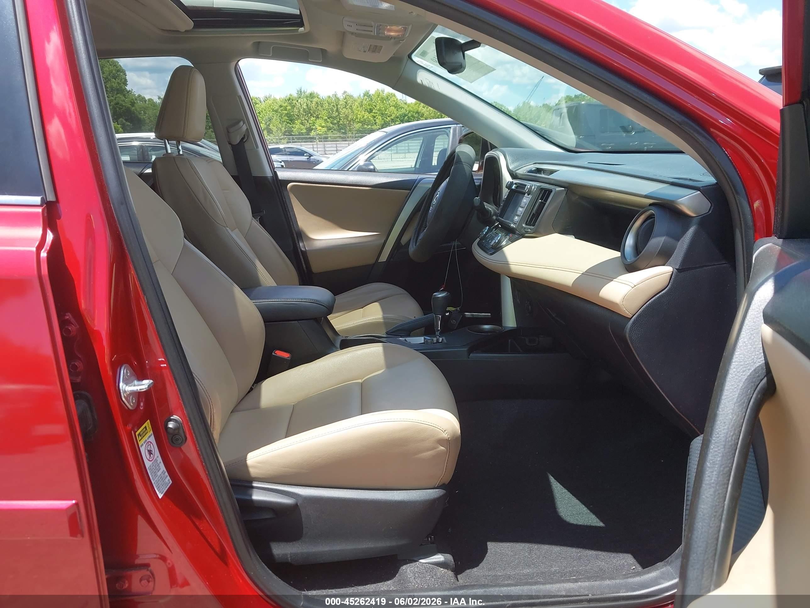 2015 Toyota Rav4 Limited Red vin: 2T3YFREV8FW230075