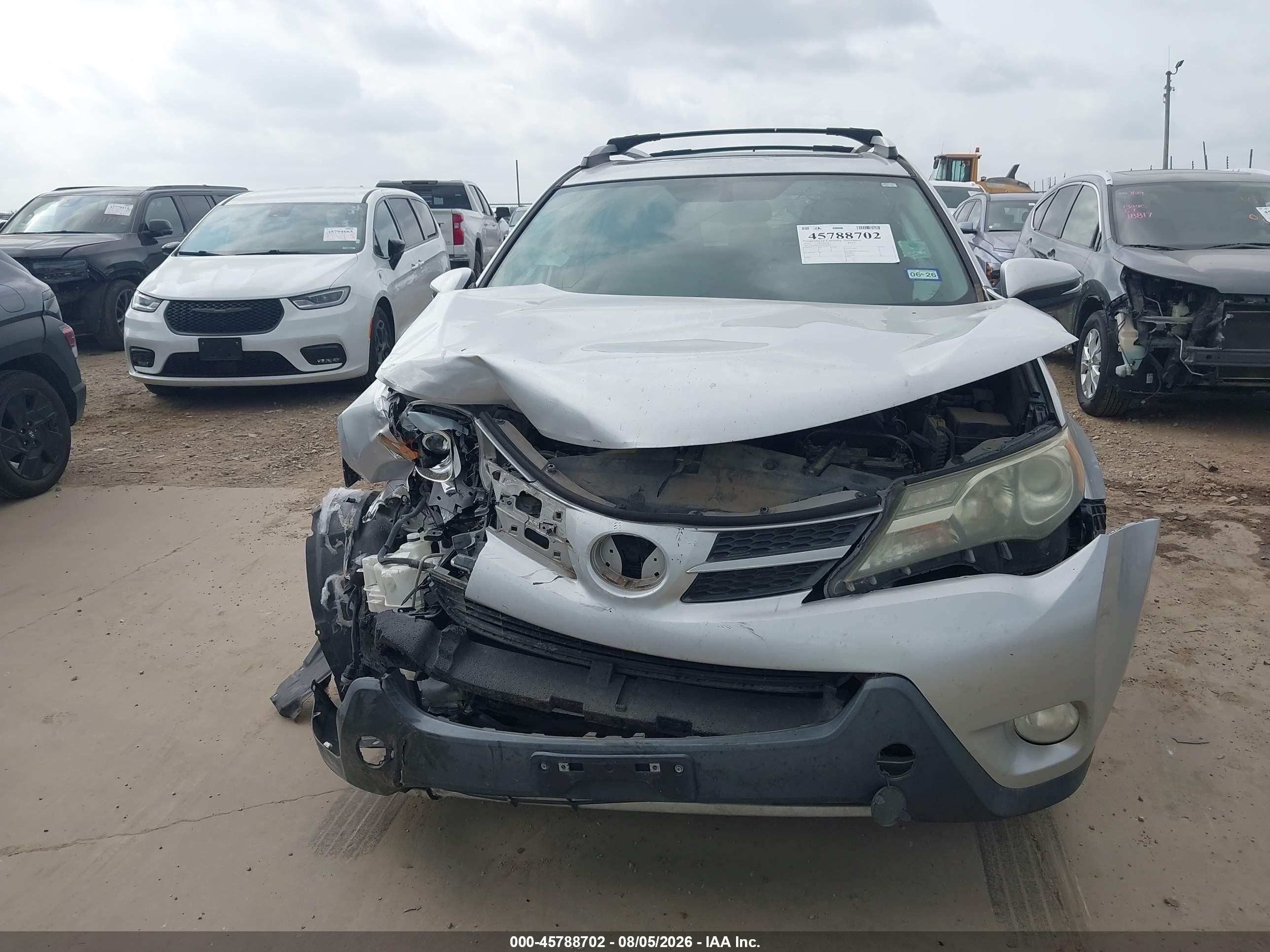 2013 Toyota Rav4 Limited Silver vin: 2T3YFREV9DW032943