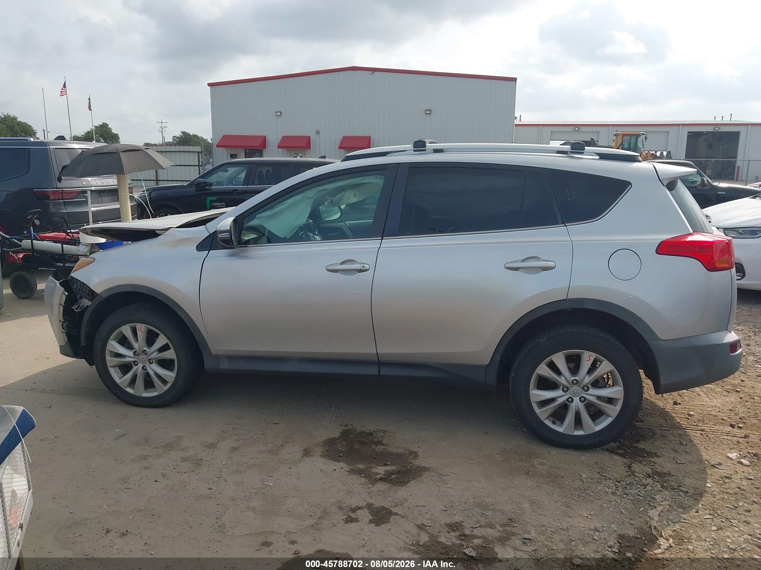 2013 Toyota Rav4 Limited Silver vin: 2T3YFREV9DW032943