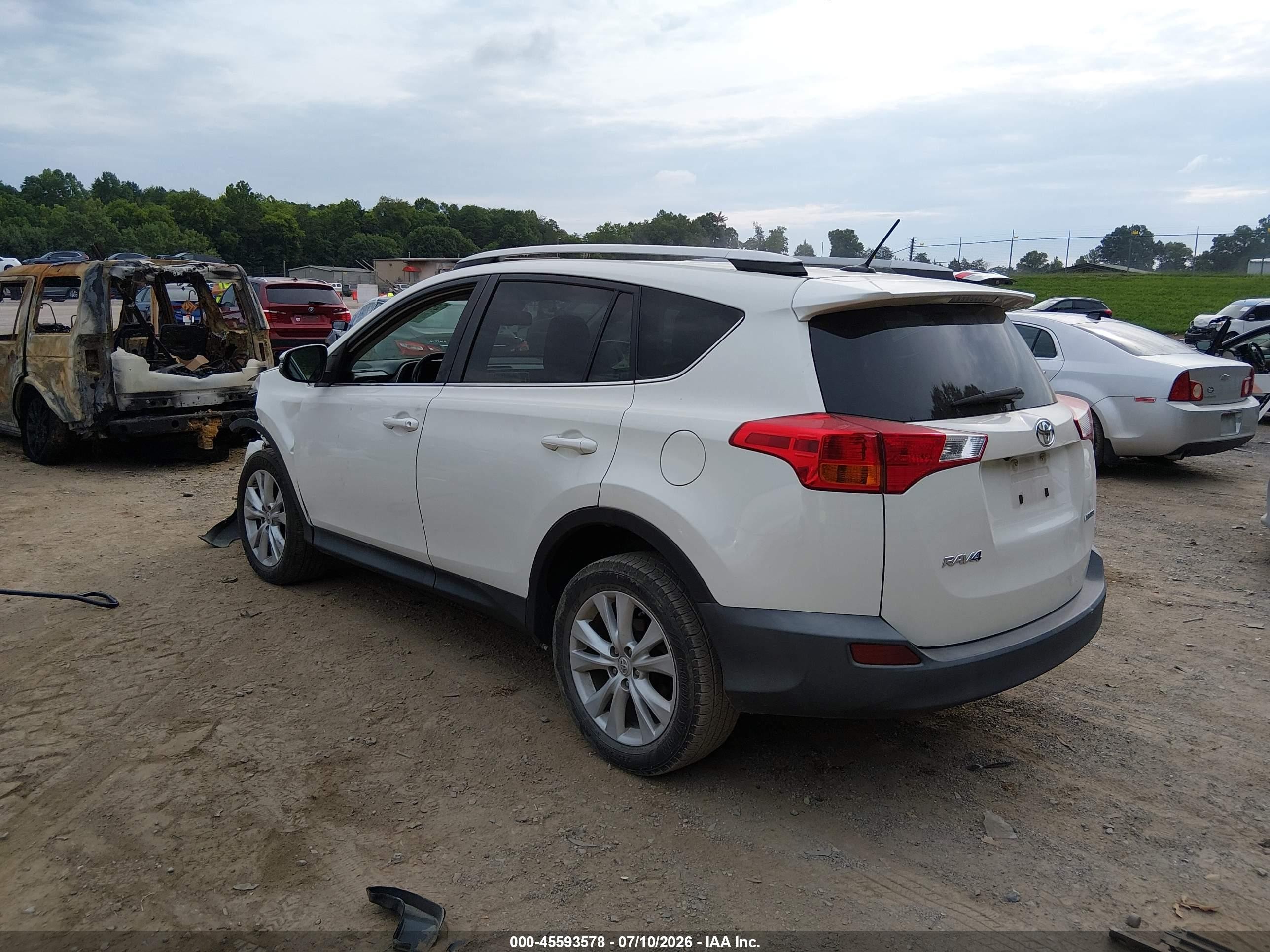 2014 Toyota Rav4 Limited White vin: 2T3YFREV9EW110185