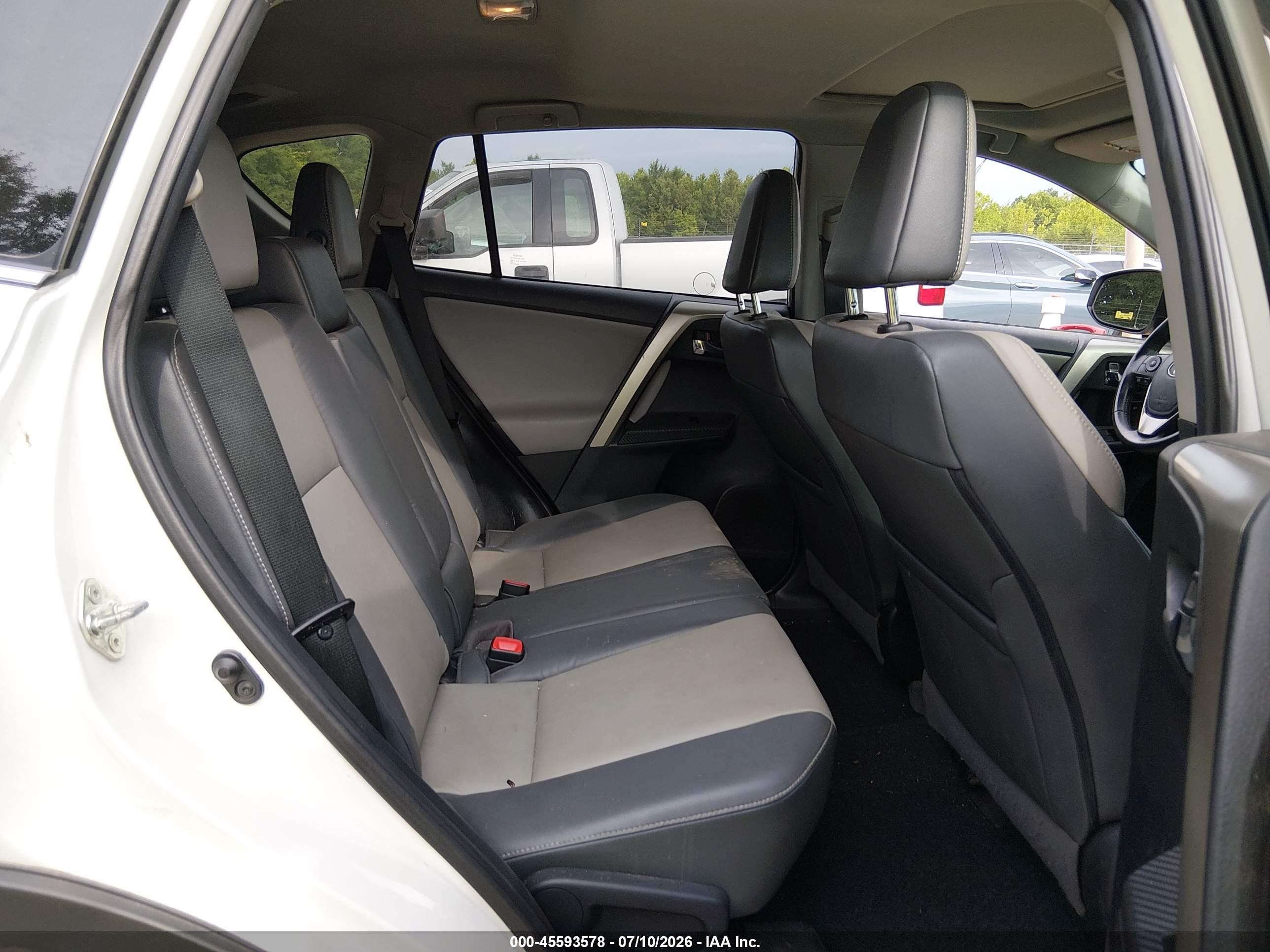2014 Toyota Rav4 Limited White vin: 2T3YFREV9EW110185