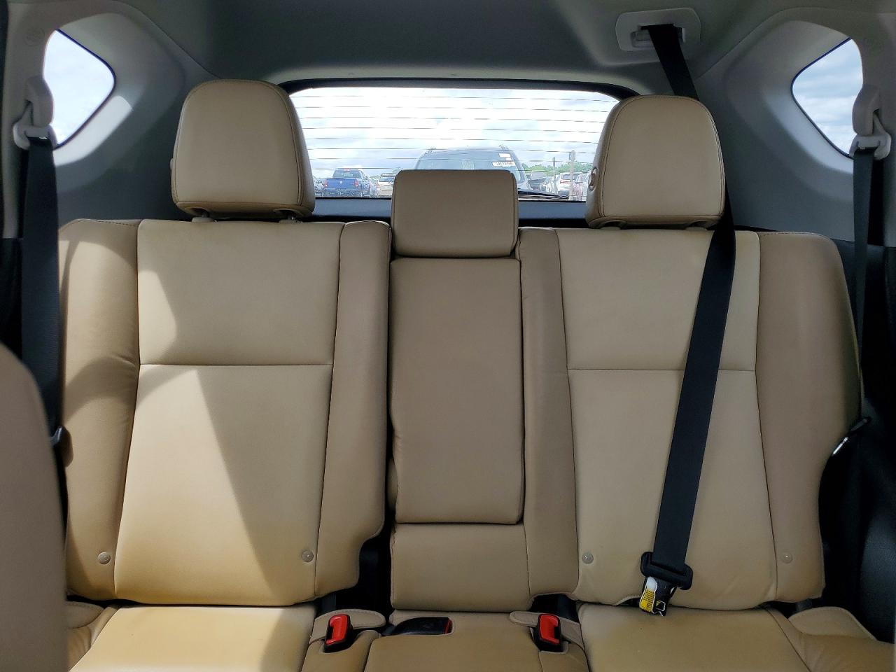 2015 Toyota Rav4 Limited White vin: 2T3YFREV9FW197247