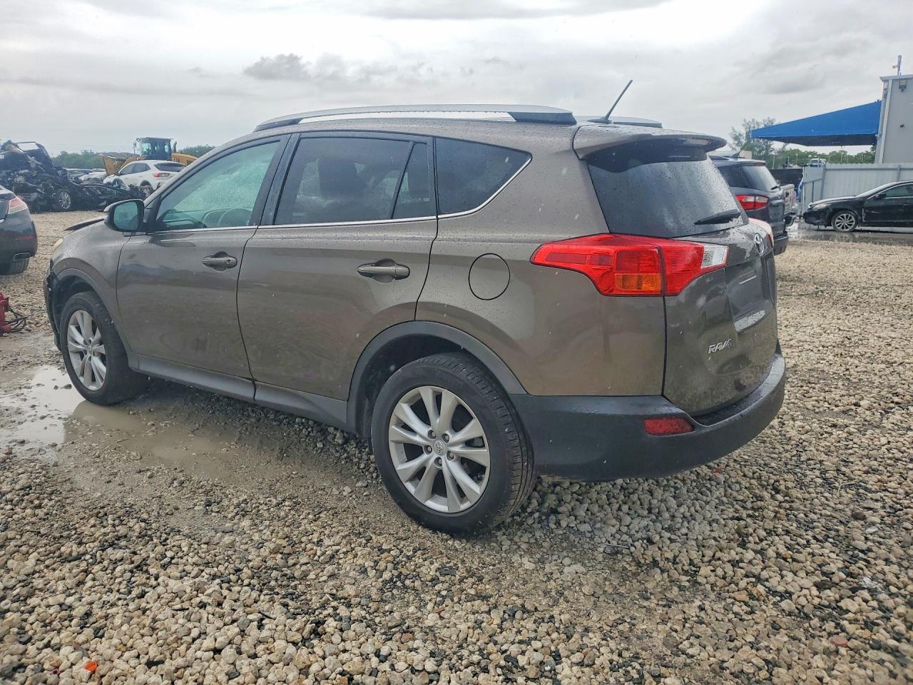 2015 Toyota Rav4 Limited Желто-коричневый vin: 2T3YFREV9FW203273