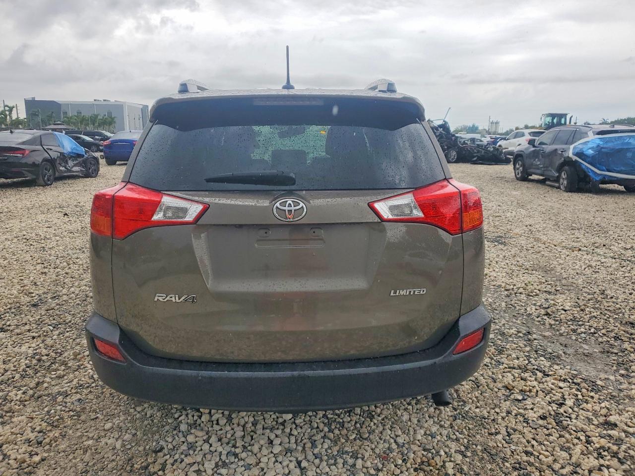 2015 Toyota Rav4 Limited Желто-коричневый vin: 2T3YFREV9FW203273