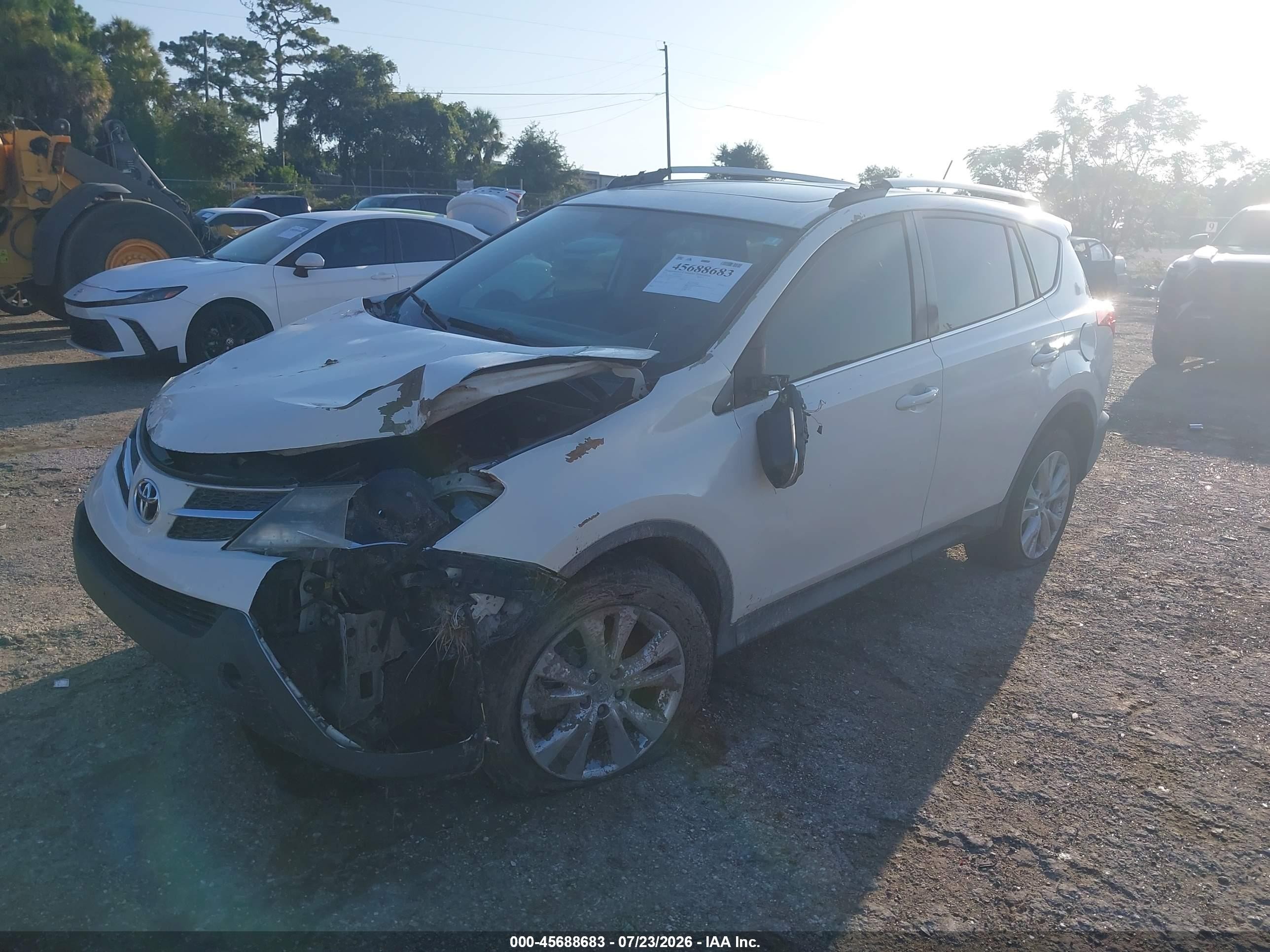 2014 Toyota Rav4 Limited White vin: 2T3YFREVXEW099035