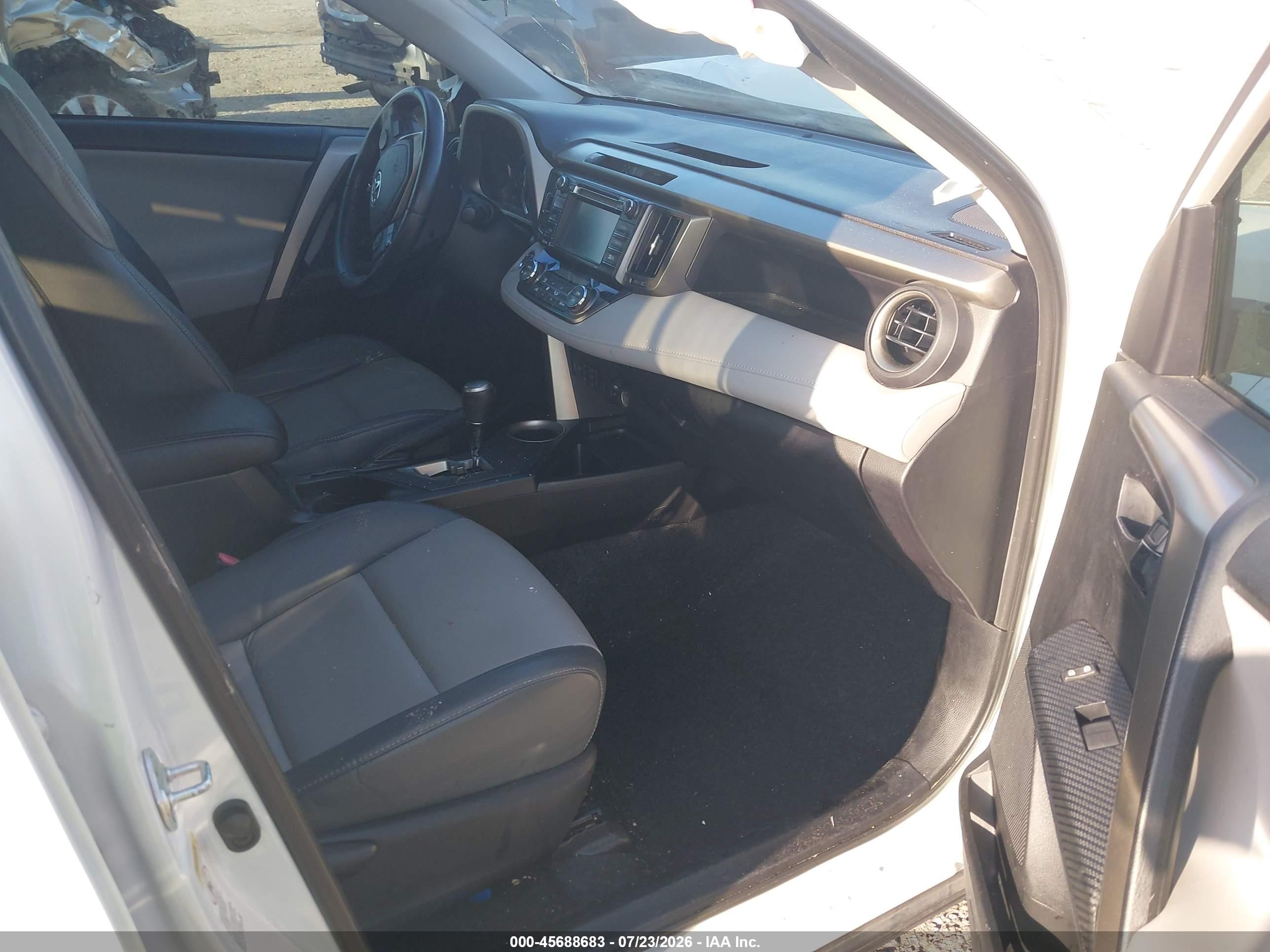 2014 Toyota Rav4 Limited White vin: 2T3YFREVXEW099035