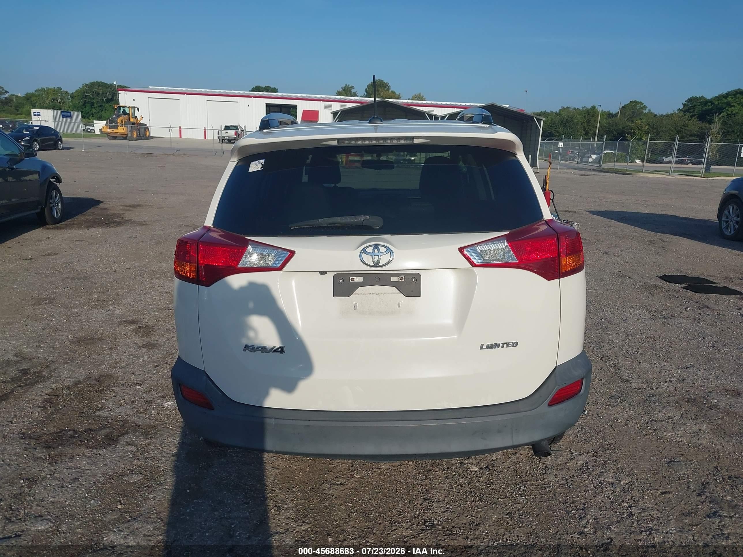 2014 Toyota Rav4 Limited White vin: 2T3YFREVXEW099035