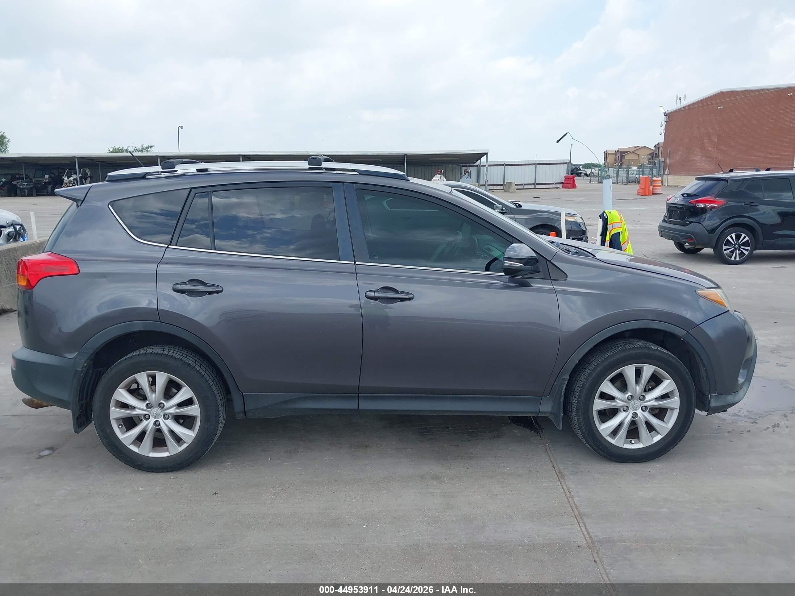 2014 Toyota Rav4 Limited Gray vin: 2T3YFREVXEW109577