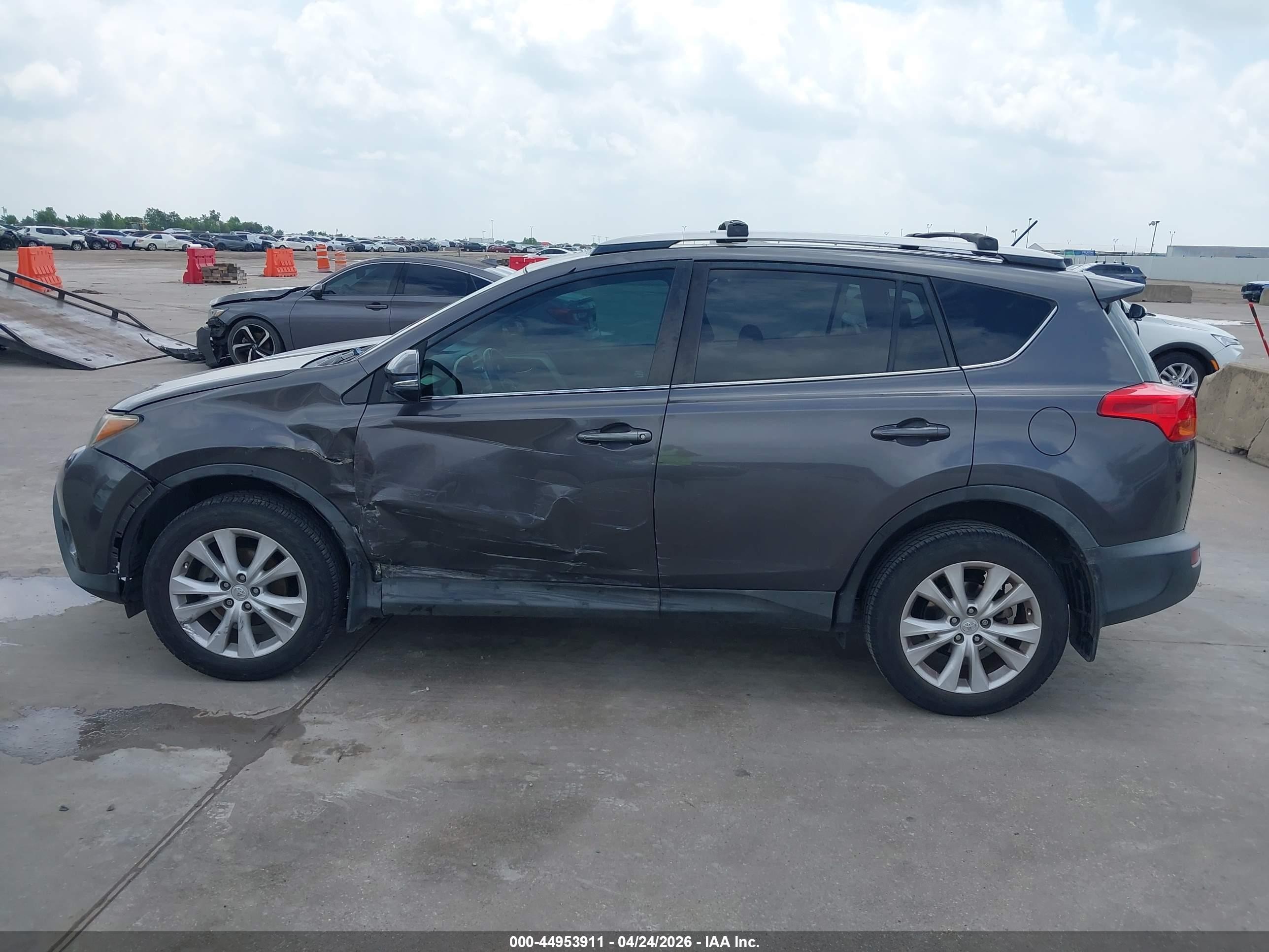 2014 Toyota Rav4 Limited Gray vin: 2T3YFREVXEW109577