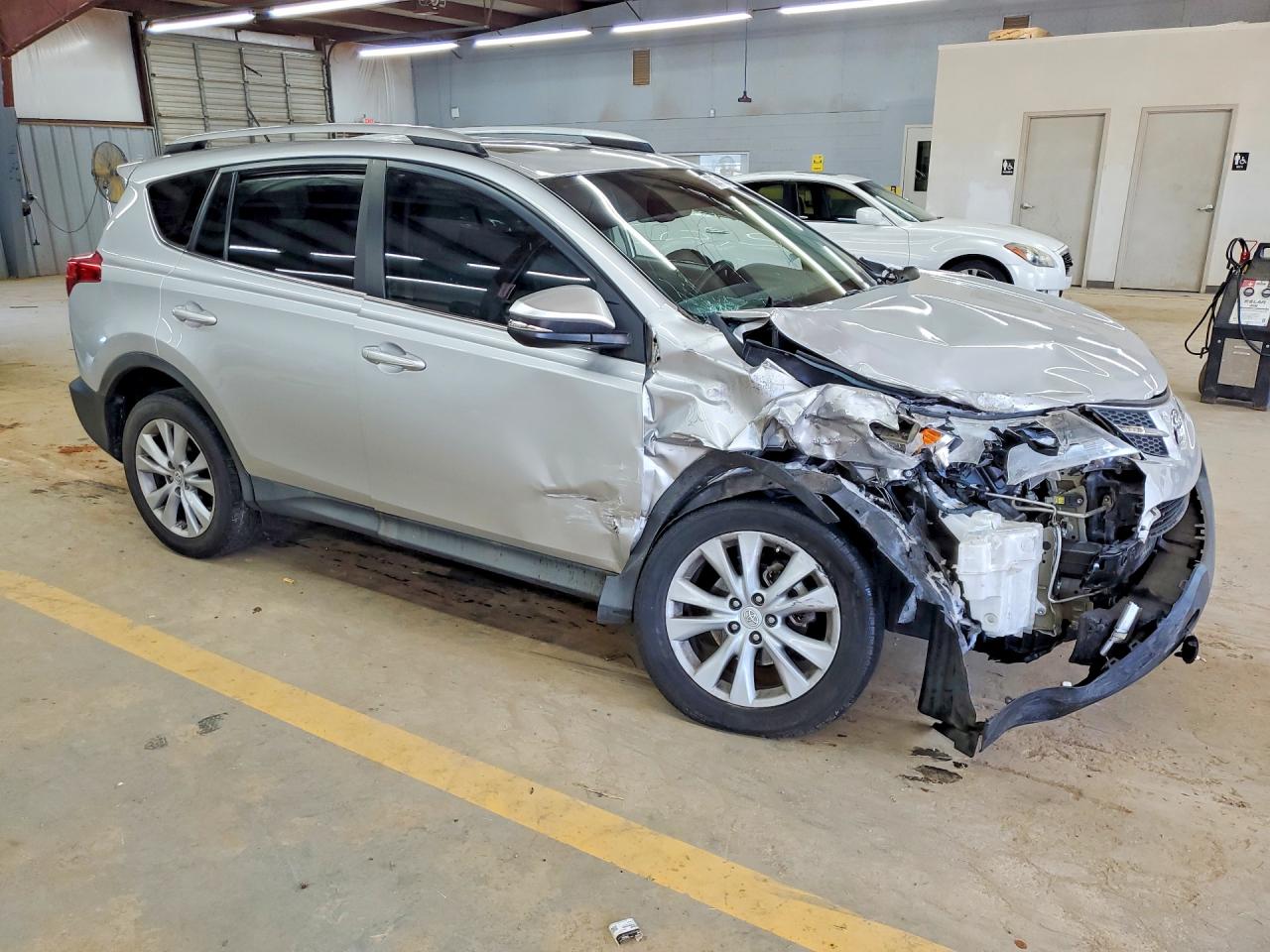 2015 Toyota Rav4 Limited Silver vin: 2T3YFREVXFW232927