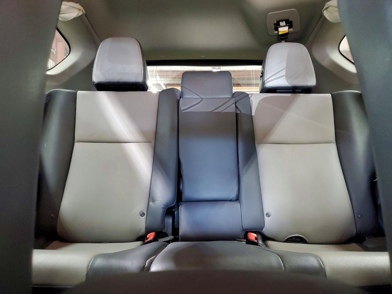 2015 Toyota Rav4 Limited Silver vin: 2T3YFREVXFW232927