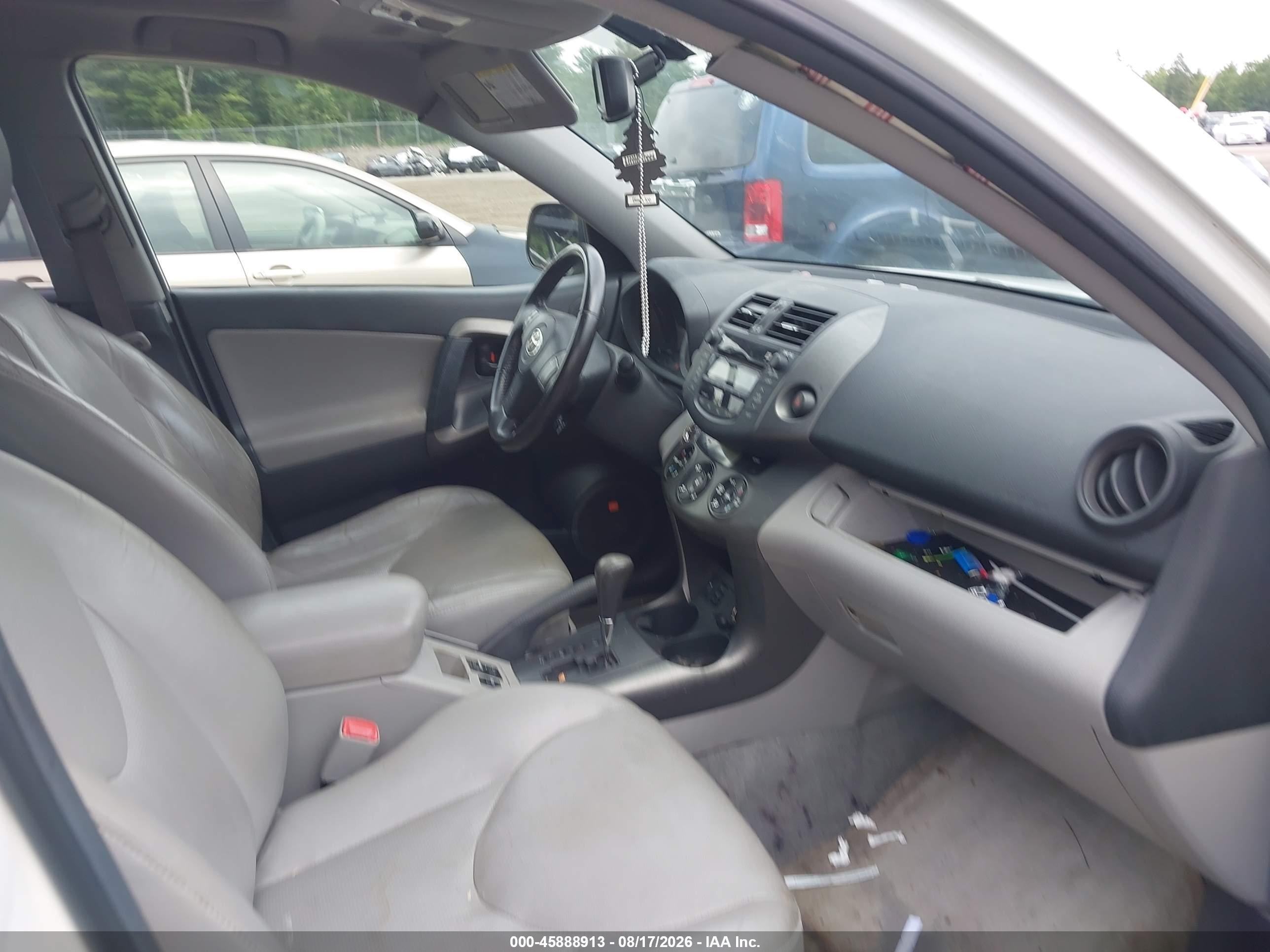 2010 Toyota Rav4 Limited V6 White vin: 2T3YK4DV0AW006484