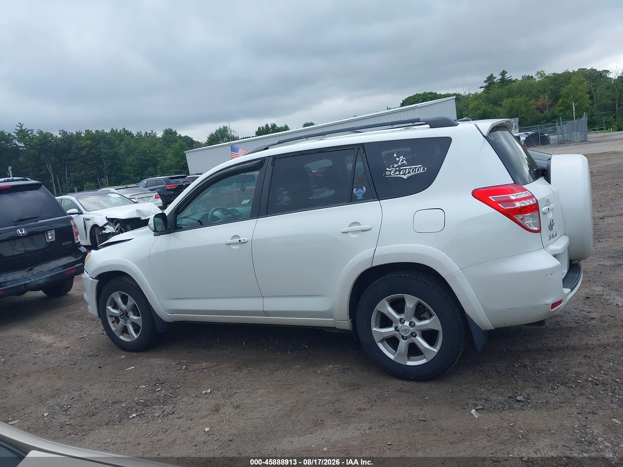 2010 Toyota Rav4 Limited V6 White vin: 2T3YK4DV0AW006484