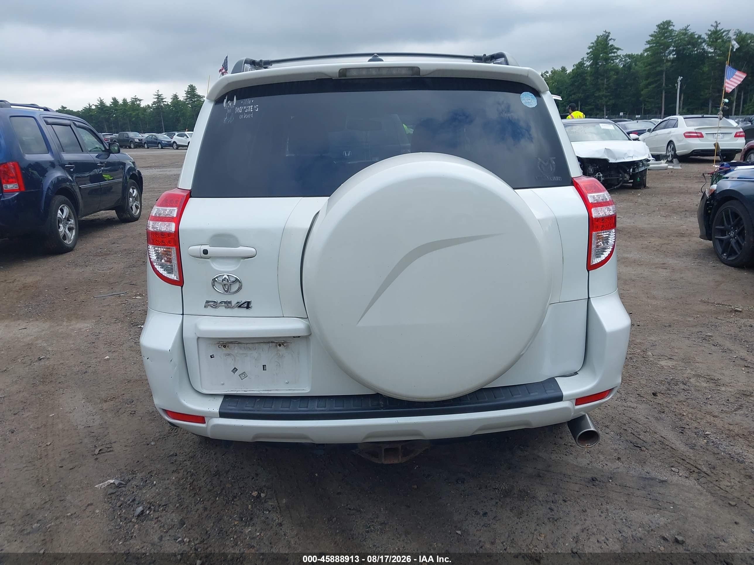 2010 Toyota Rav4 Limited V6 White vin: 2T3YK4DV0AW006484