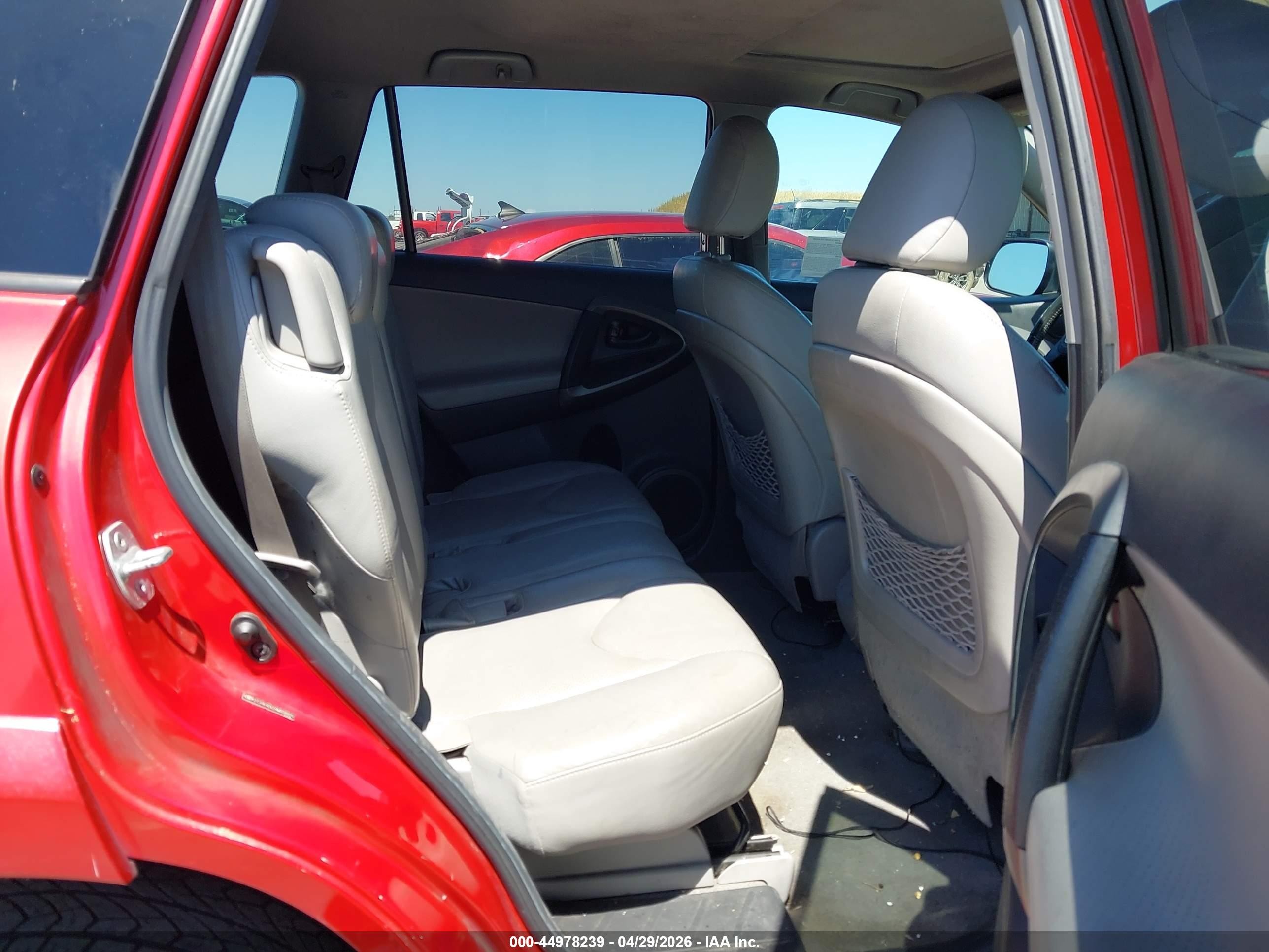 2010 Toyota Rav4 Limited V6 Red vin: 2T3YK4DV2AW008804