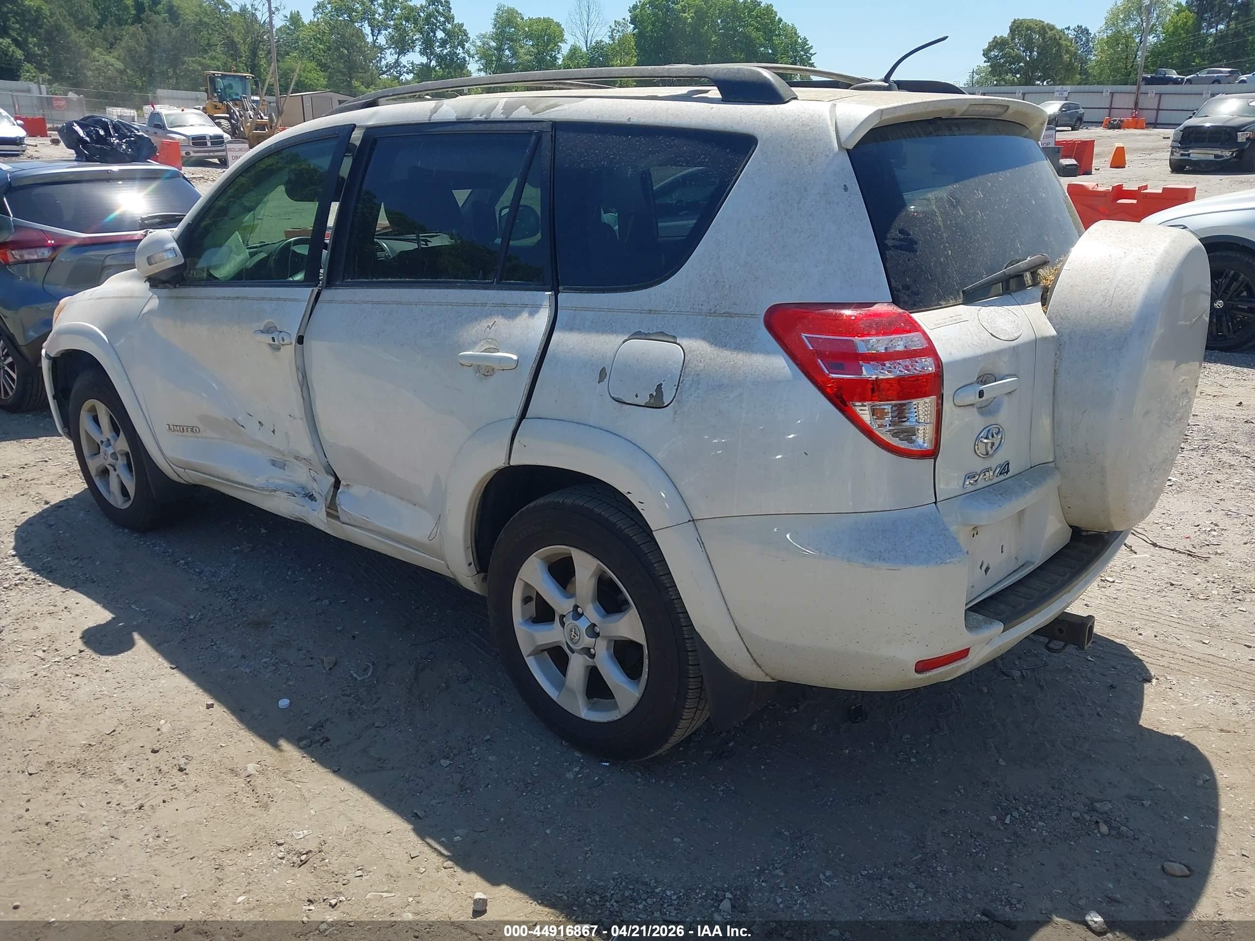 2012 Toyota Rav4 Limited V6 White vin: 2T3YK4DV2CW018090