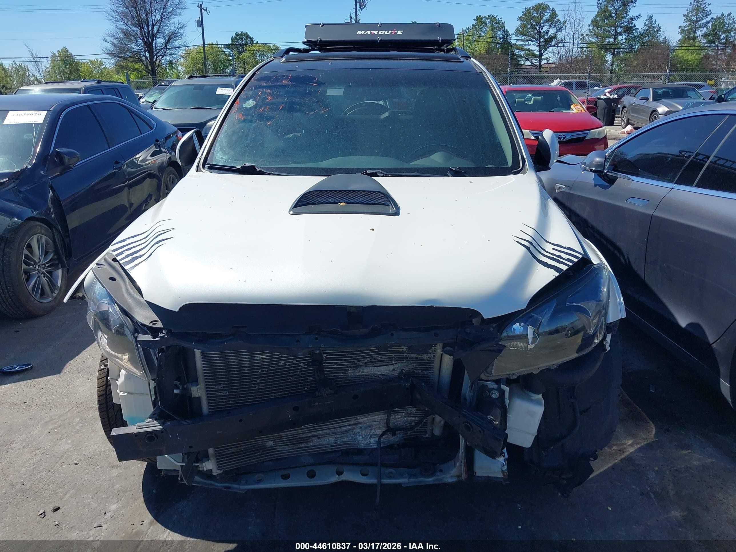 2010 Toyota Rav4 Limited V6 White vin: 2T3YK4DV6AW007218