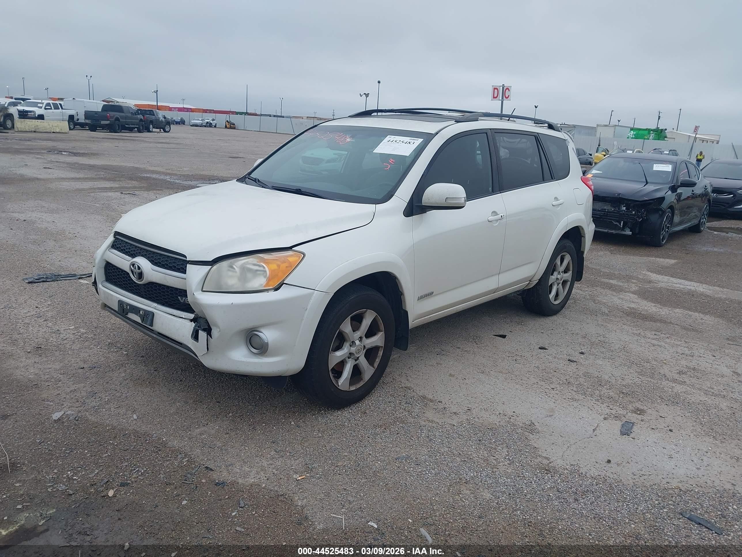 2011 Toyota Rav4 Limited V6 White vin: 2T3YK4DV6BW009794