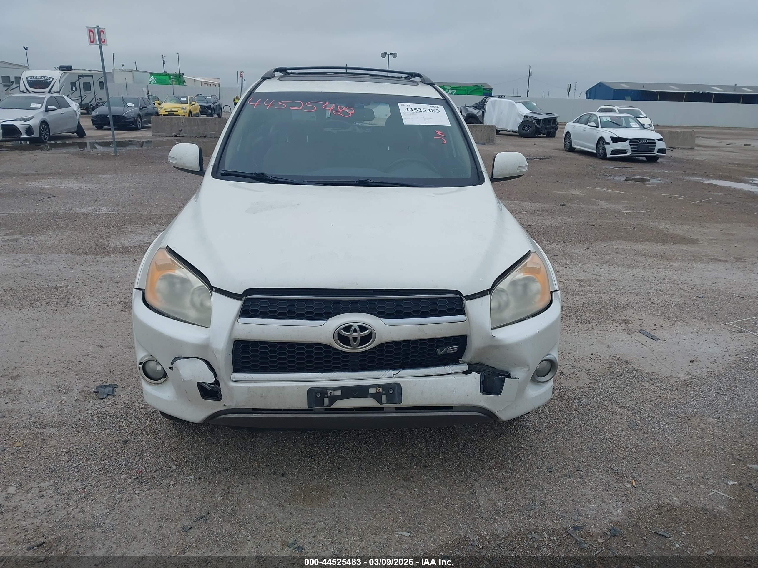 2011 Toyota Rav4 Limited V6 White vin: 2T3YK4DV6BW009794