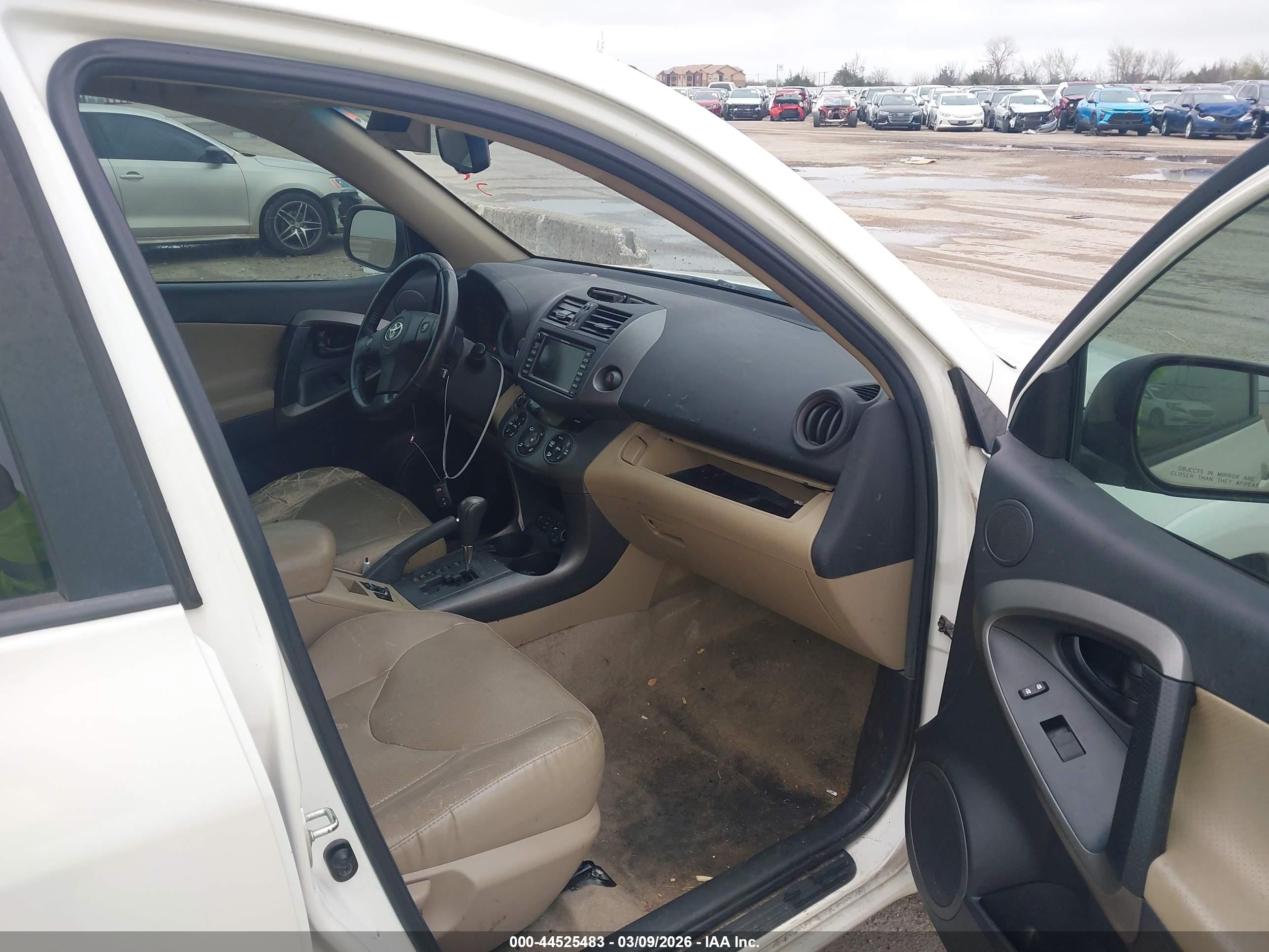 2011 Toyota Rav4 Limited V6 White vin: 2T3YK4DV6BW009794