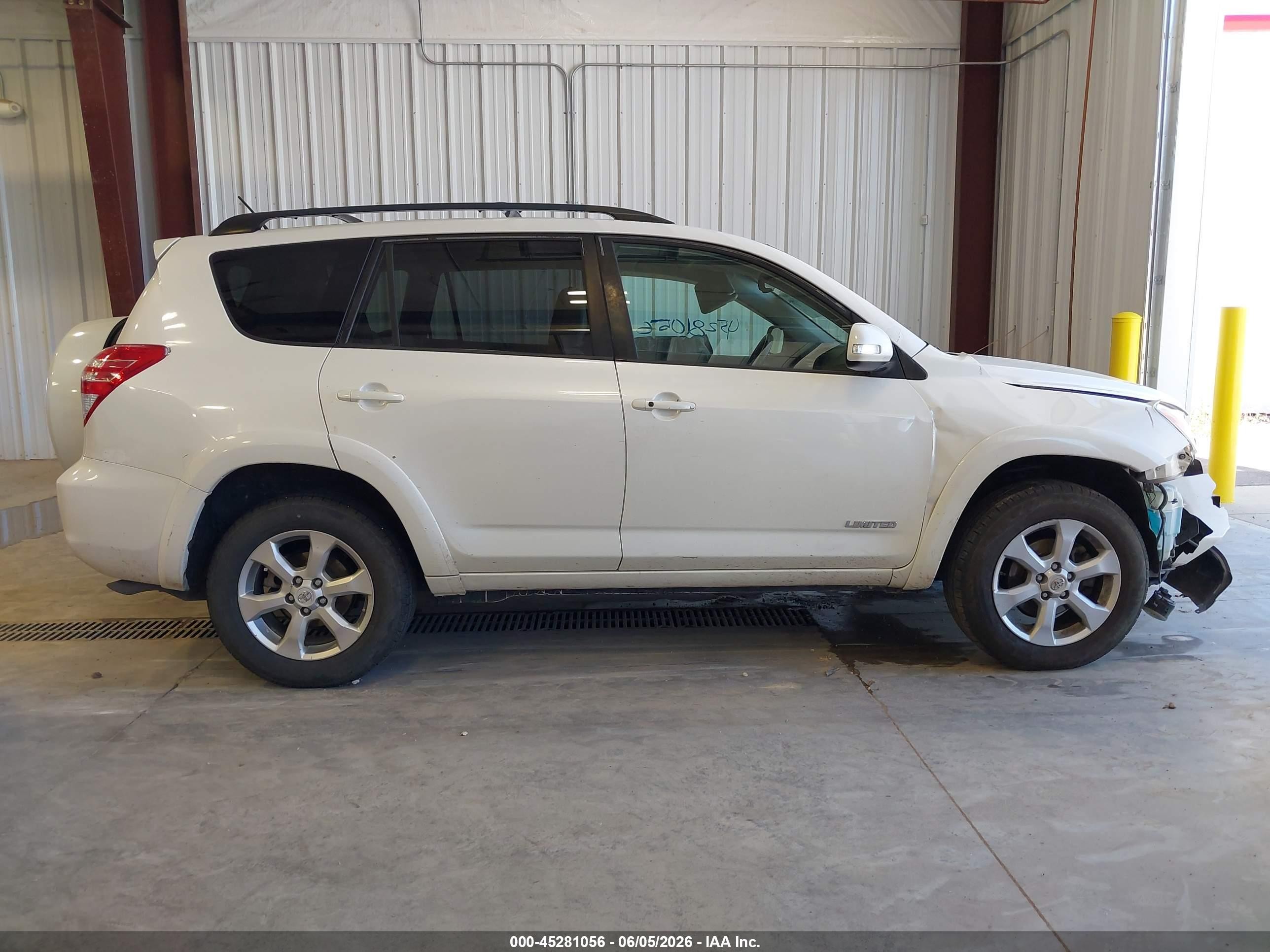 2011 Toyota Rav4 Limited V6 White vin: 2T3YK4DV7BW009691