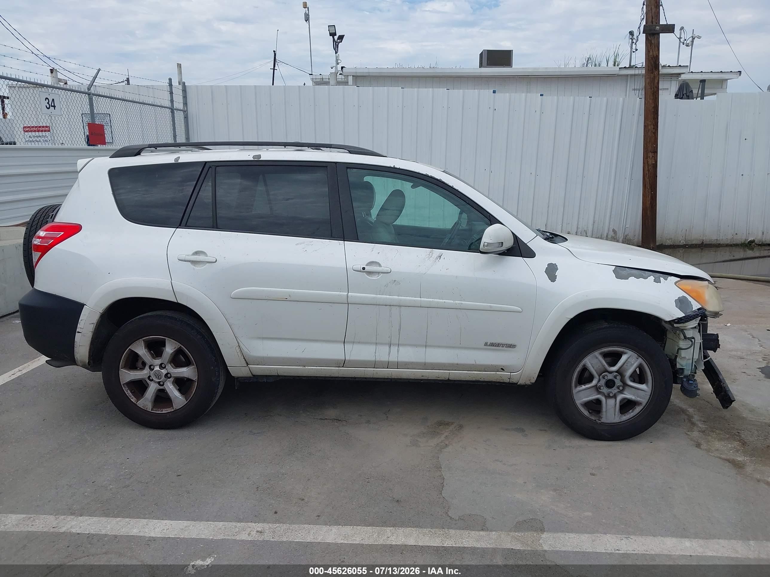2011 Toyota Rav4 Limited V6 White vin: 2T3YK4DV8BW009487
