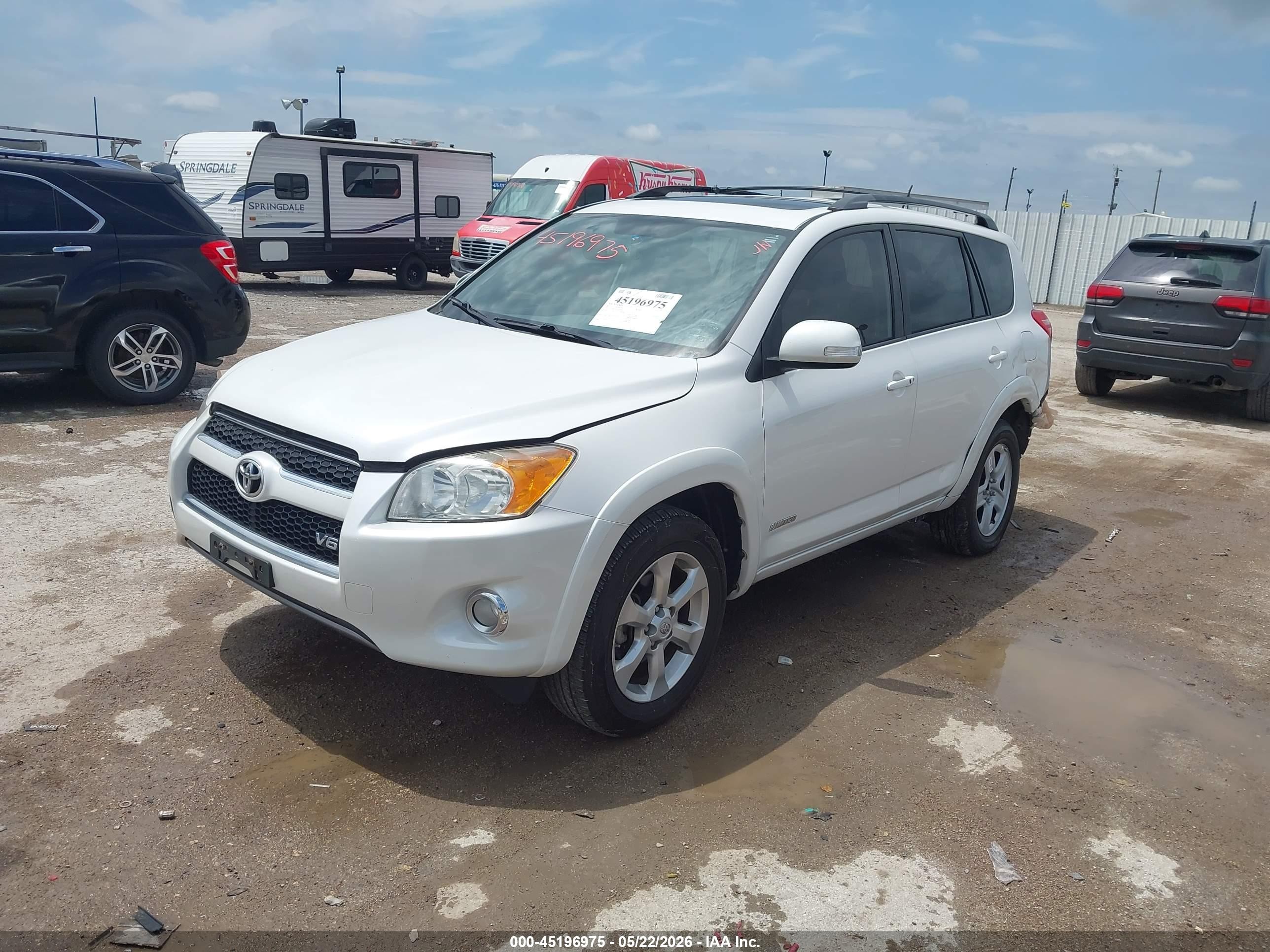 2012 Toyota Rav4 Limited V6 White vin: 2T3YK4DV8CW015839