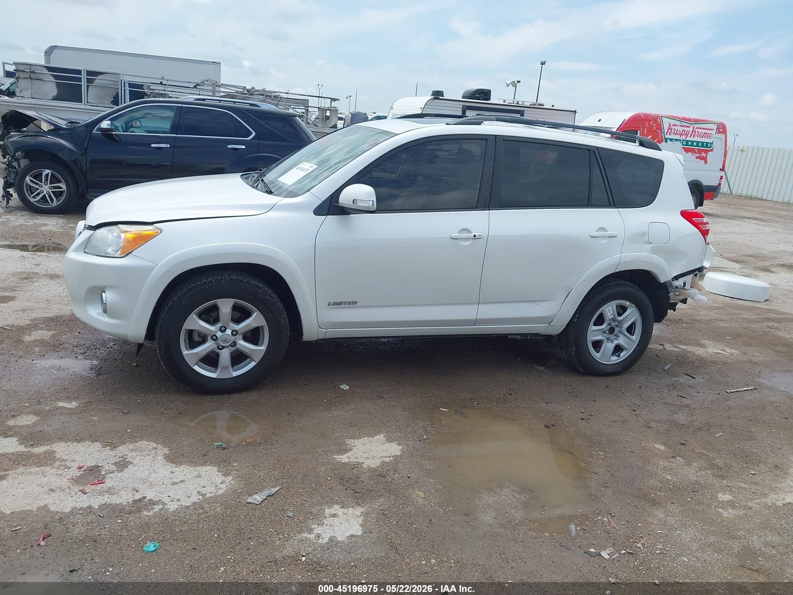 2012 Toyota Rav4 Limited V6 White vin: 2T3YK4DV8CW015839