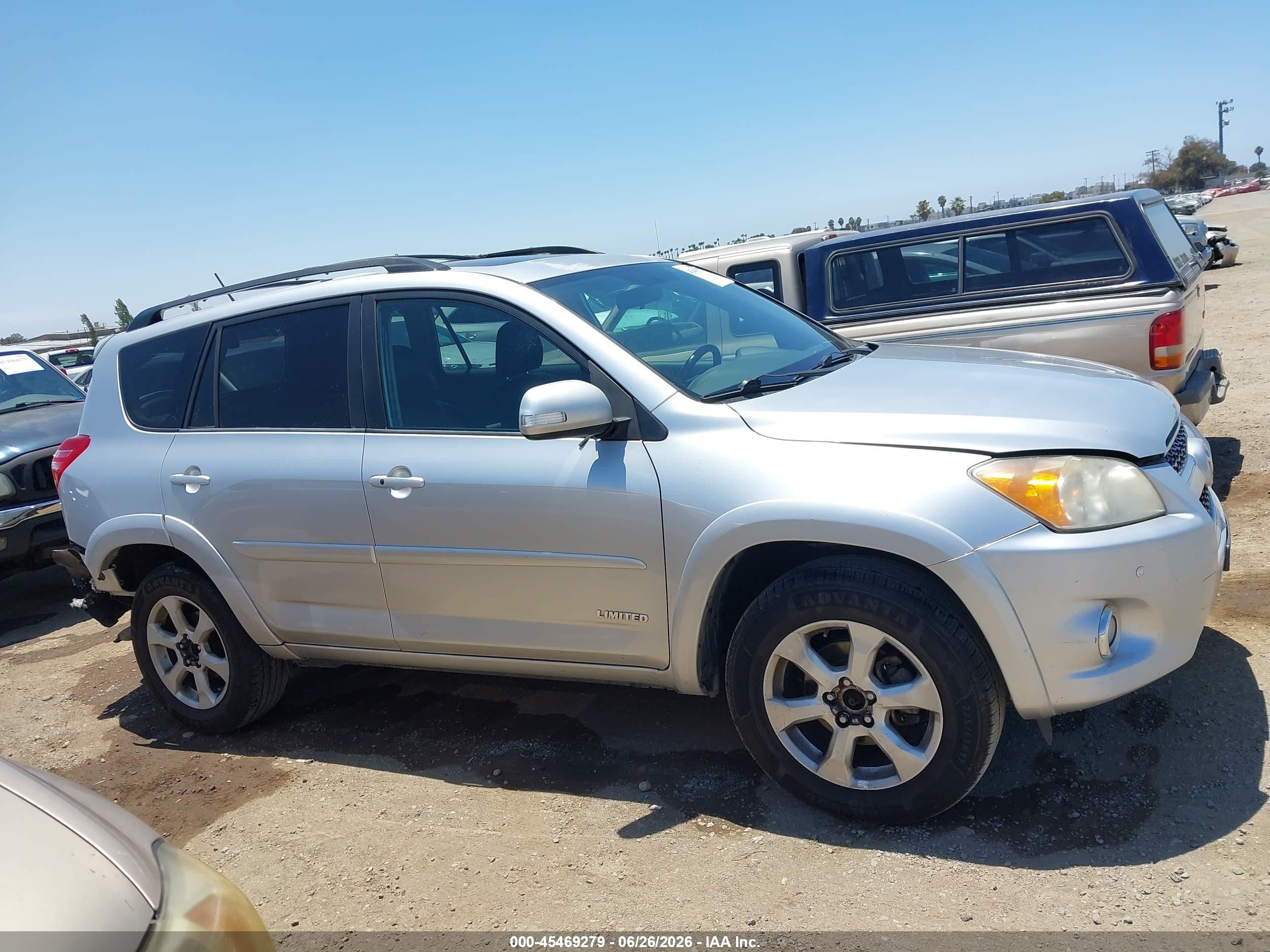 2010 Toyota Rav4 Limited V6 Silver vin: 2T3YK4DVXAW006217