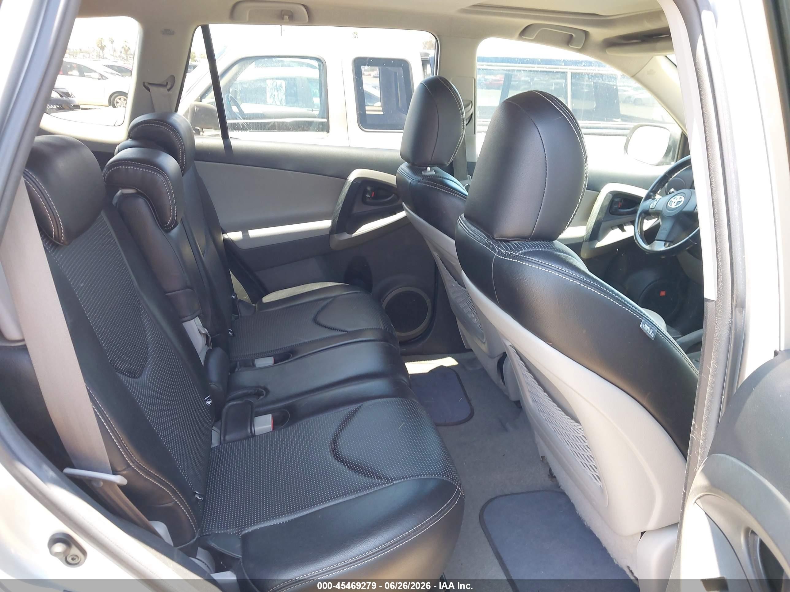 2010 Toyota Rav4 Limited V6 Silver vin: 2T3YK4DVXAW006217