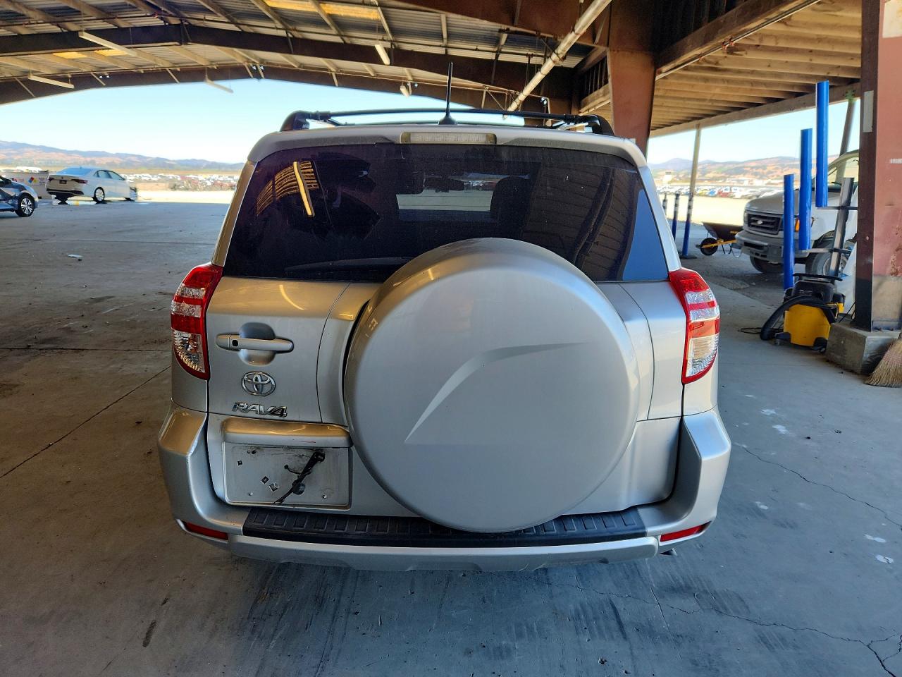 2011 Toyota Rav4 Limited Silver vin: 2T3YK4DVXBW012990