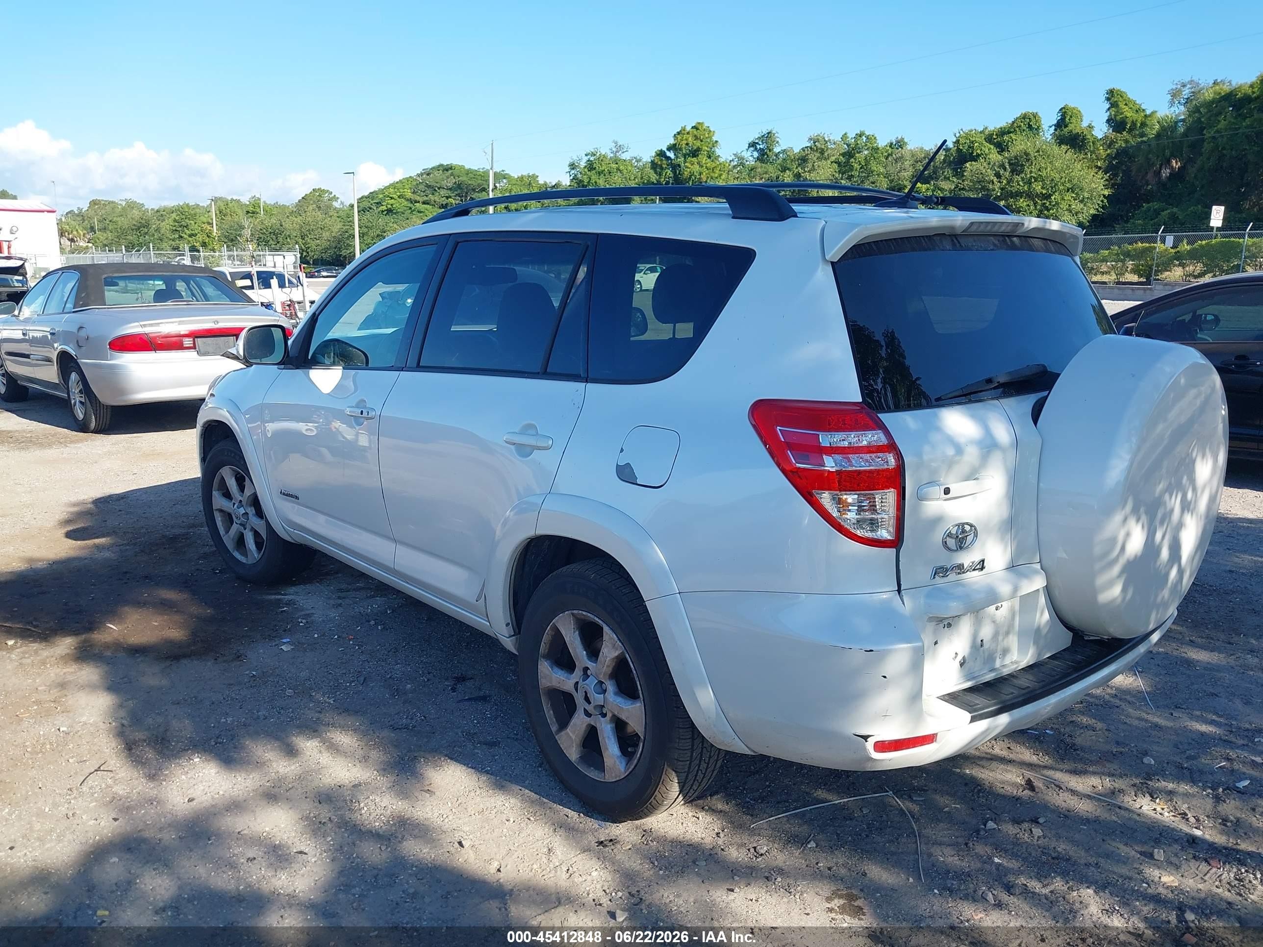 2011 Toyota Rav4 Limited V6 White vin: 2T3YK4DVXBW014223