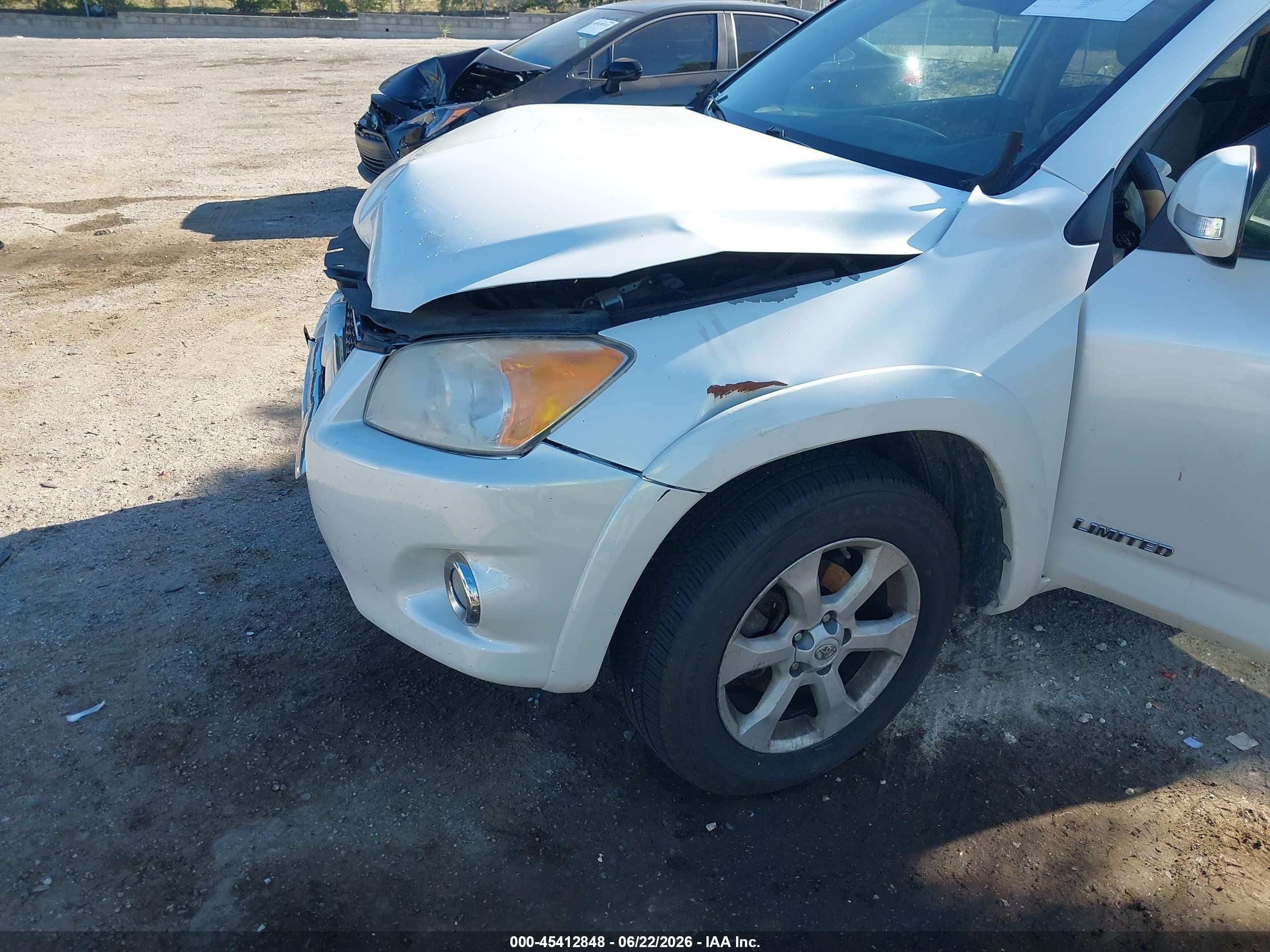 2011 Toyota Rav4 Limited V6 White vin: 2T3YK4DVXBW014223