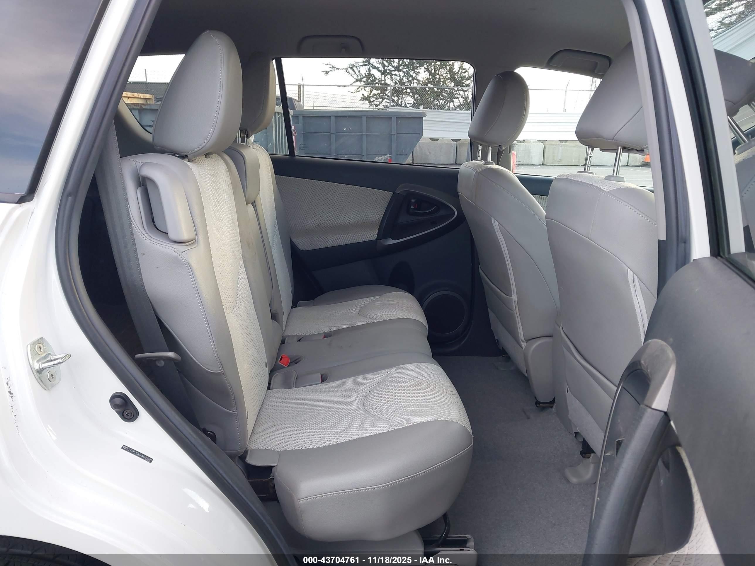 2012 Toyota Rav4 Ev   White vin: 2T3YL4DV5CW001507