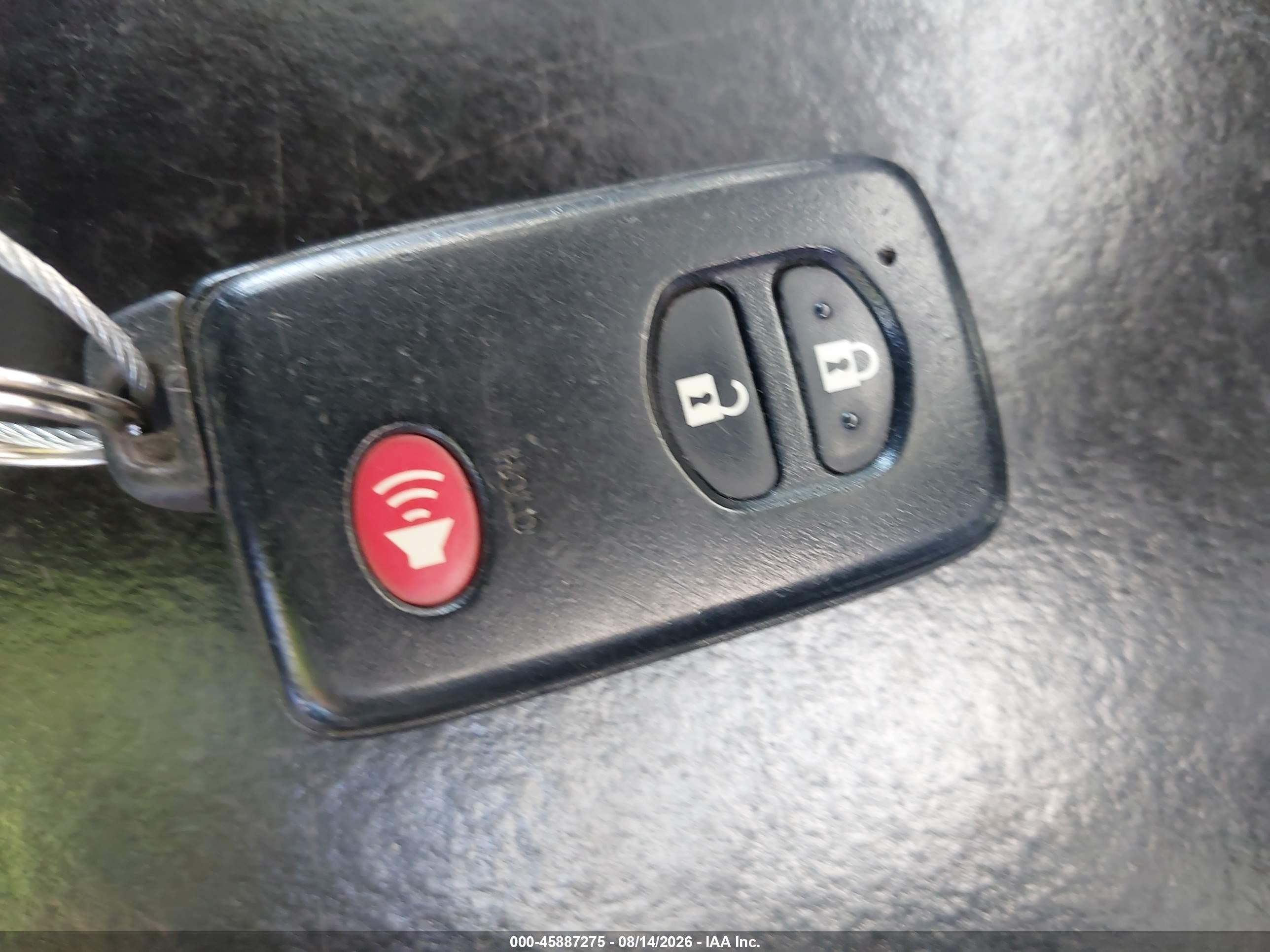 2013 Toyota Rav4 Ev   Silver vin: 2T3YL4DV5DW001623