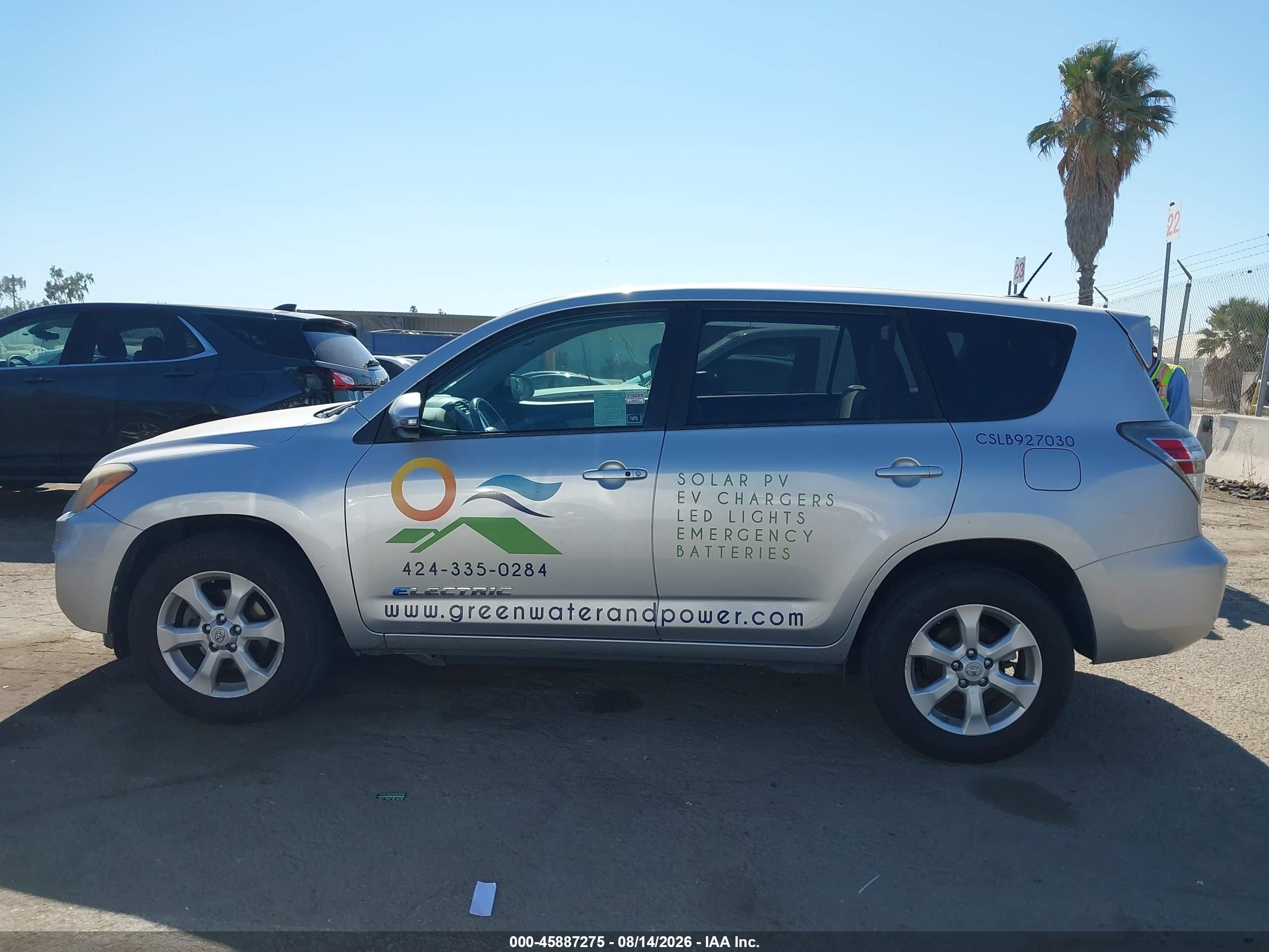 2013 Toyota Rav4 Ev   Silver vin: 2T3YL4DV5DW001623