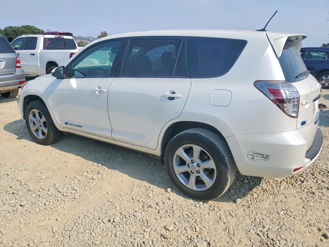2012 Toyota Rav4 Ev Base Белый vin: 2T3YL4DV6CW001242