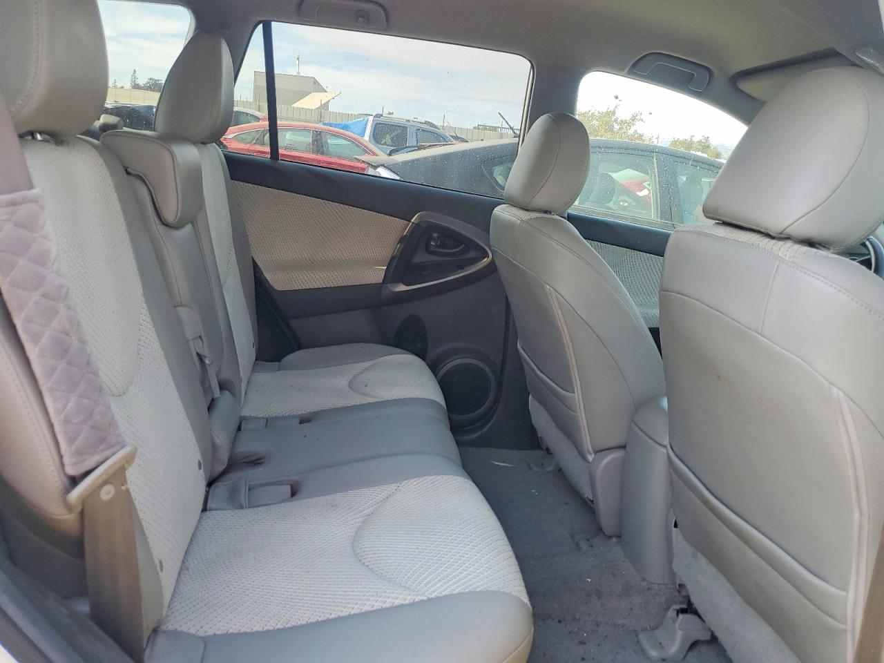 2012 Toyota Rav4 Ev Base Белый vin: 2T3YL4DV6CW001242