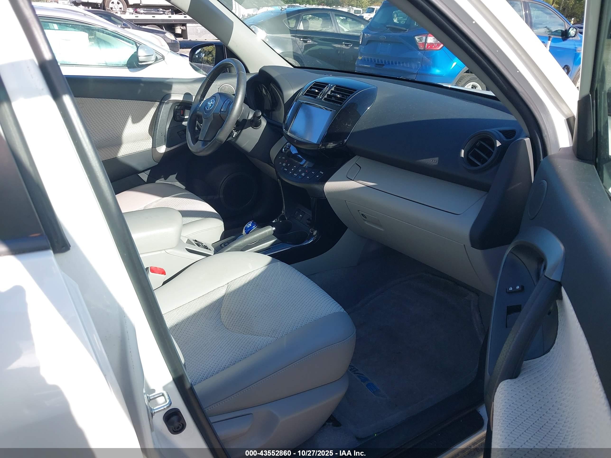 2012 Toyota Rav4 Ev   White vin: 2T3YL4DV6CW001385