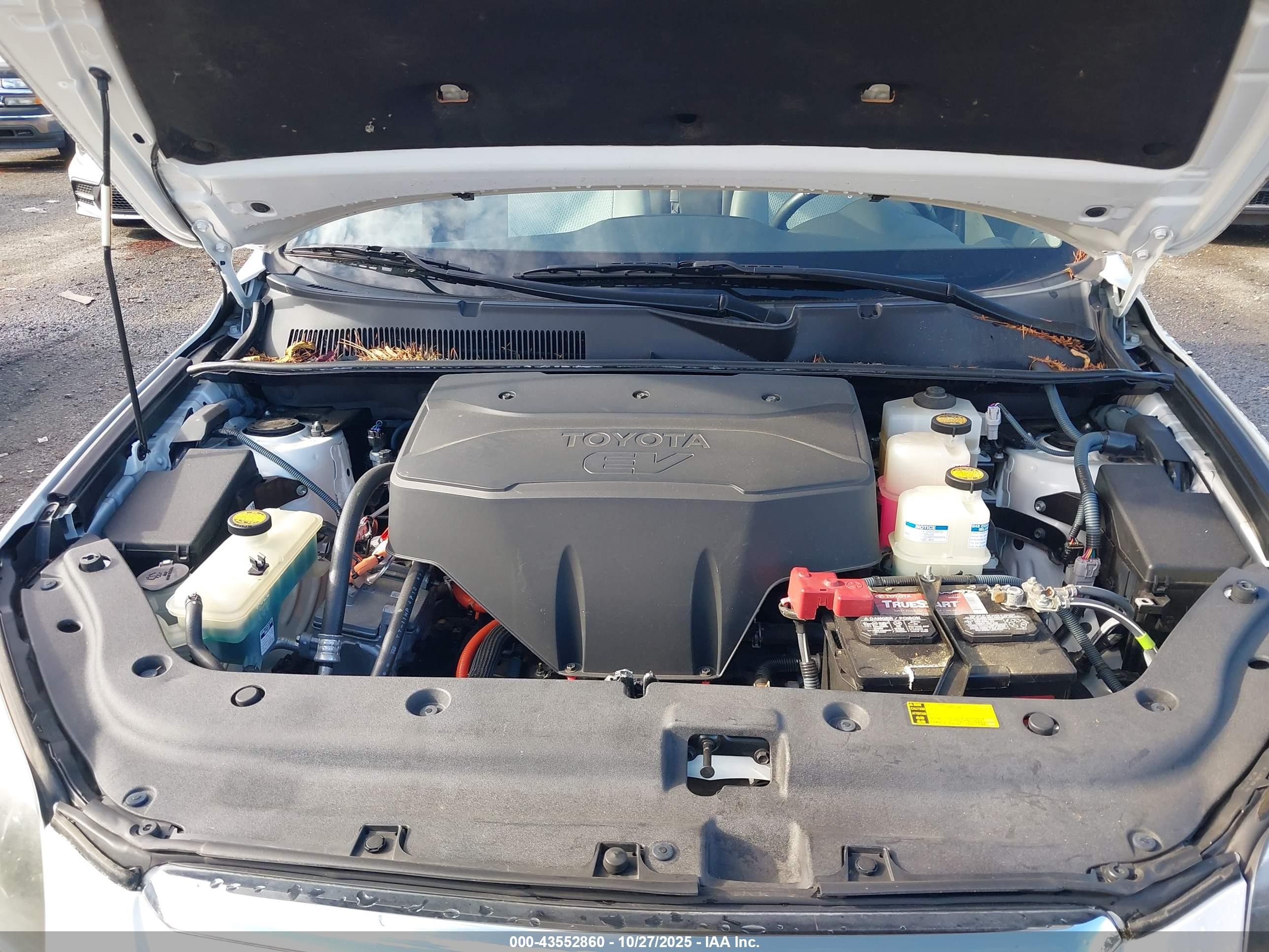 2012 Toyota Rav4 Ev   White vin: 2T3YL4DV6CW001385