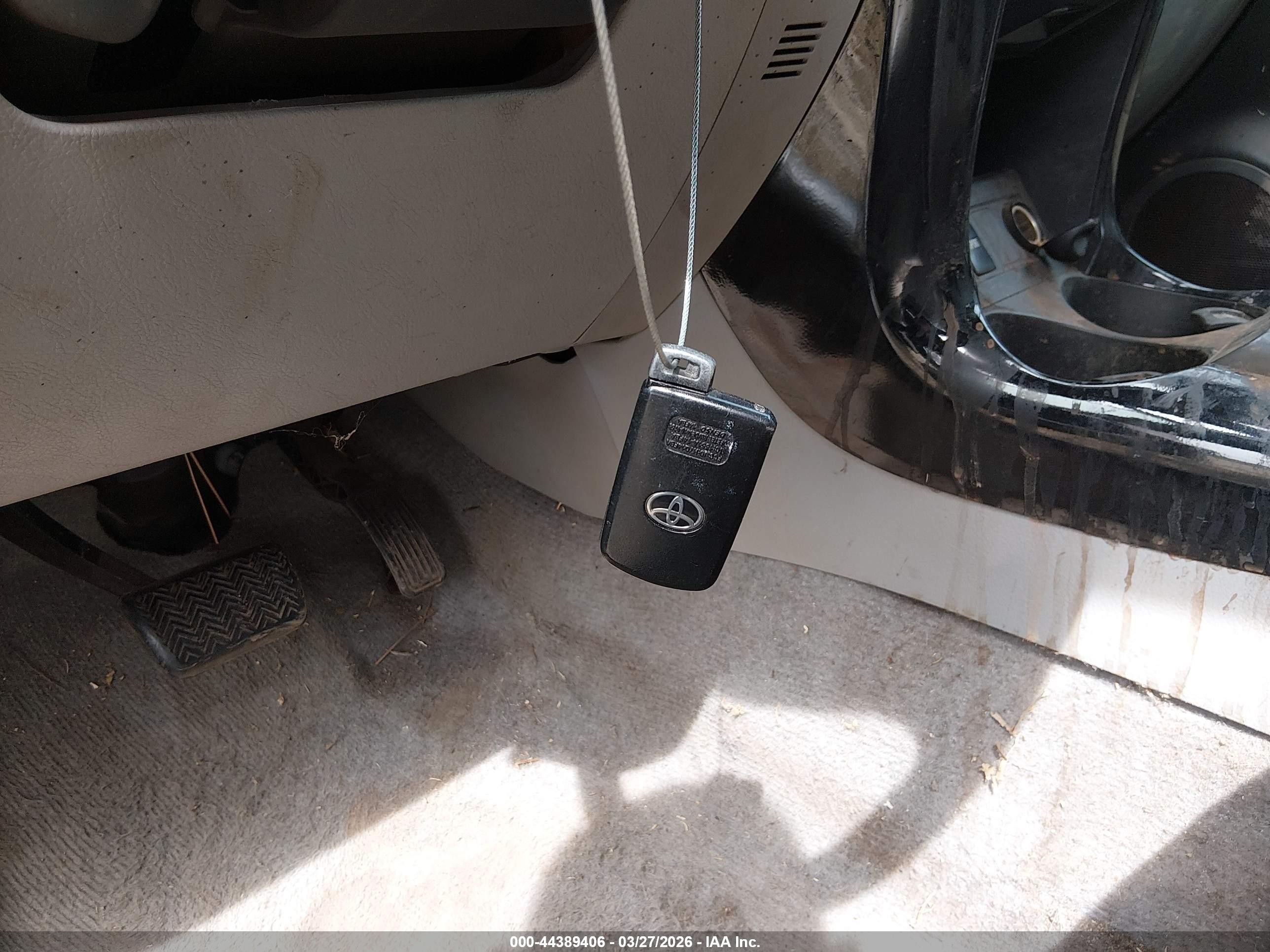 2012 Toyota Rav4 Ev   Silver vin: 2T3YL4DV6CW001421