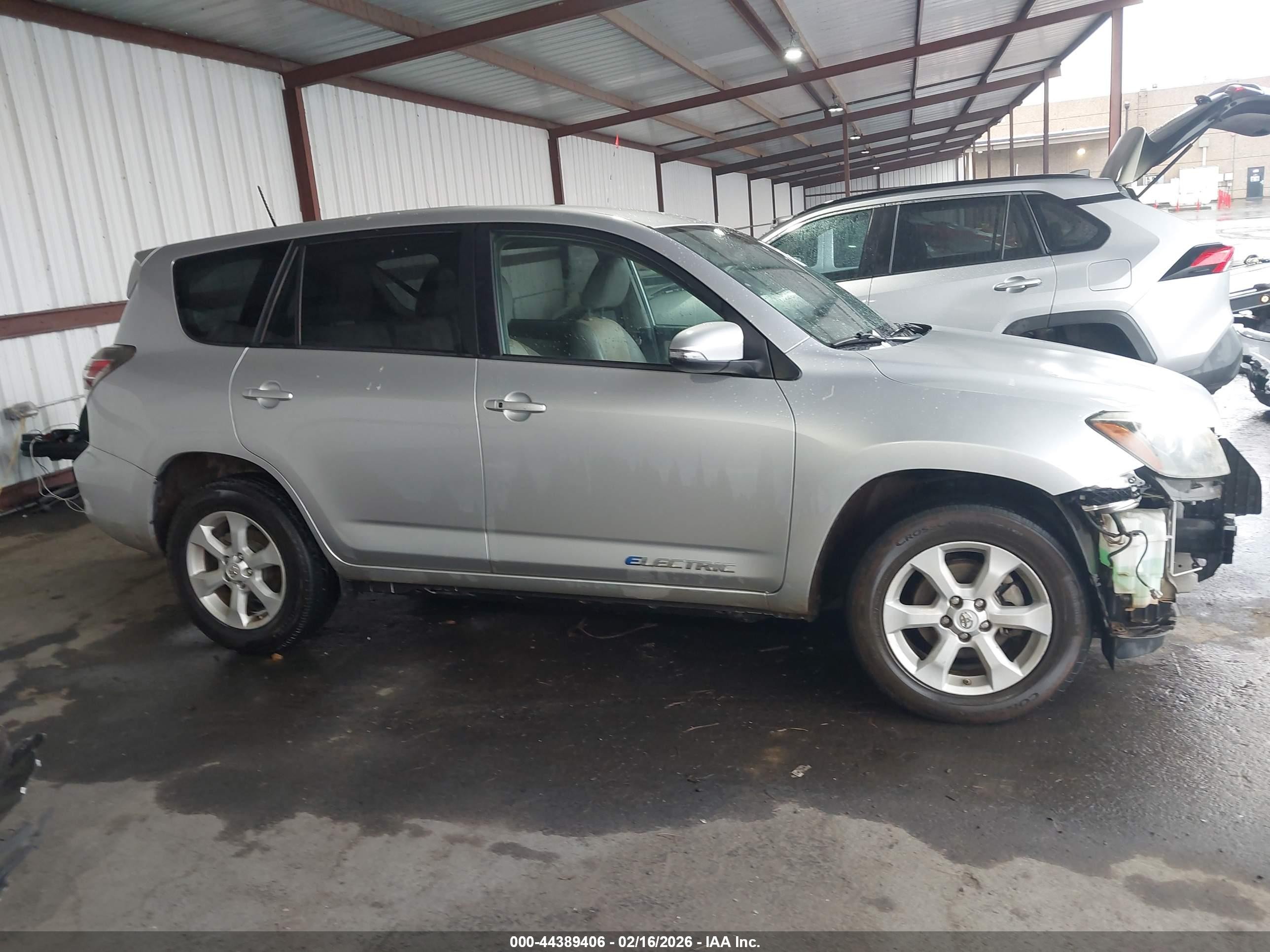 2012 Toyota Rav4 Ev   Silver vin: 2T3YL4DV6CW001421