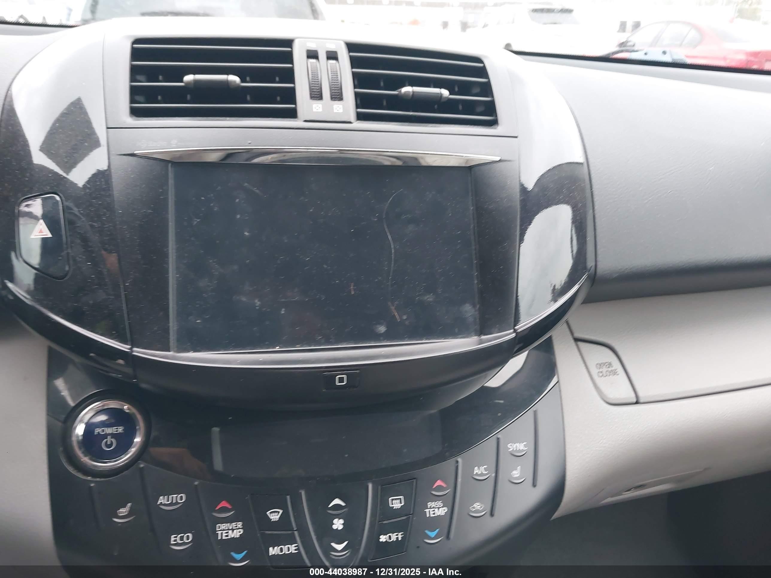 2013 Toyota Rav4 Ev   Silver vin: 2T3YL4DV7DW001655