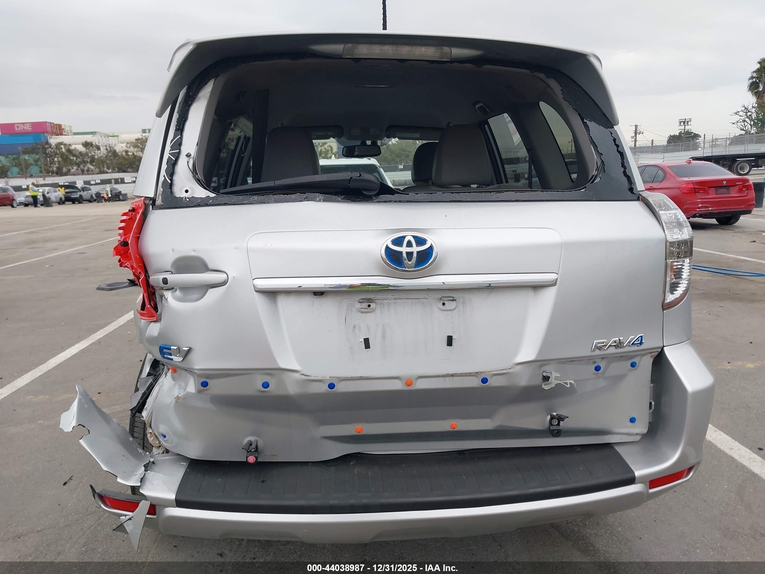 2013 Toyota Rav4 Ev   Silver vin: 2T3YL4DV7DW001655