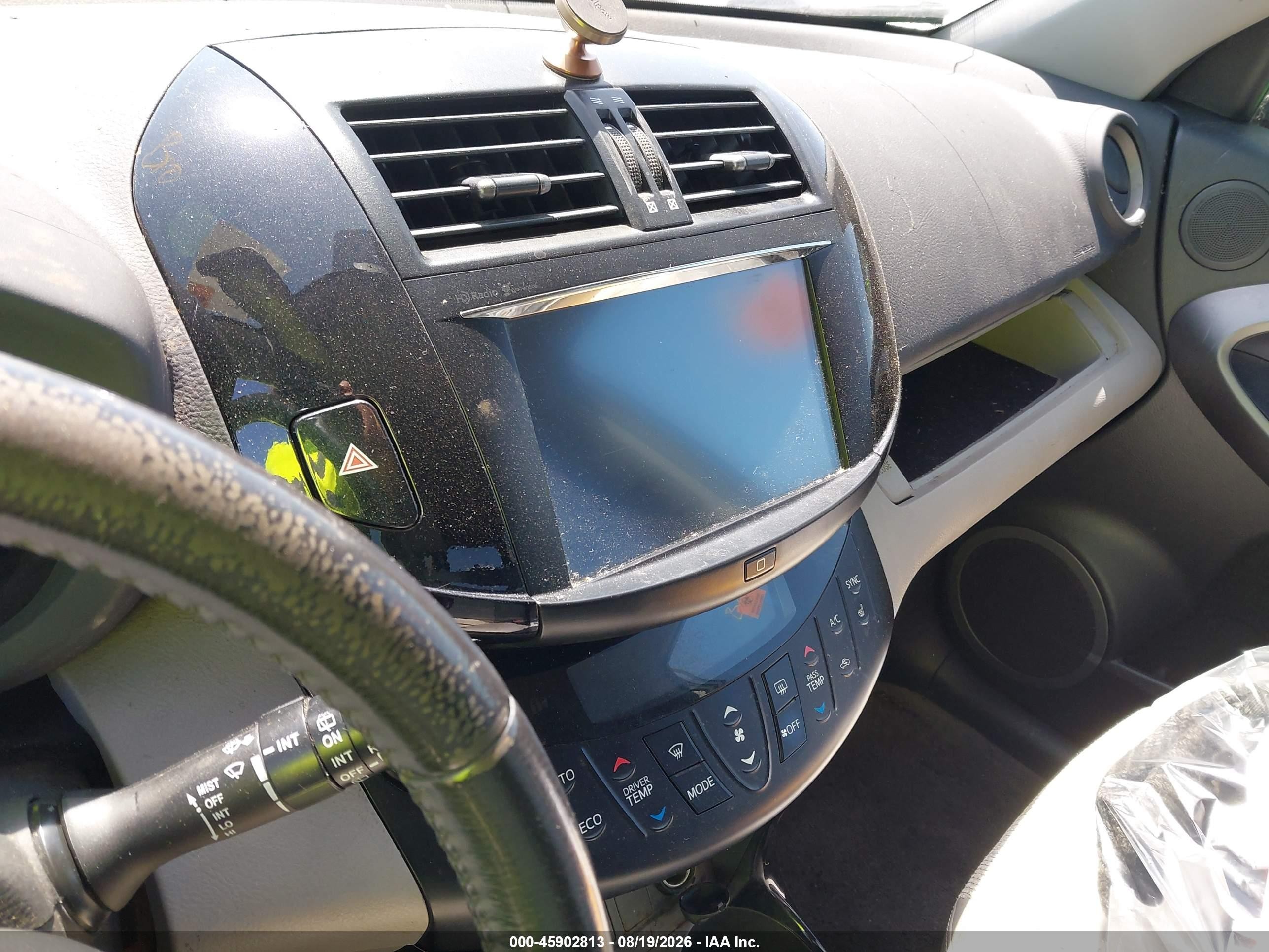 2013 Toyota Rav4 Ev   Blue vin: 2T3YL4DV7DW001672
