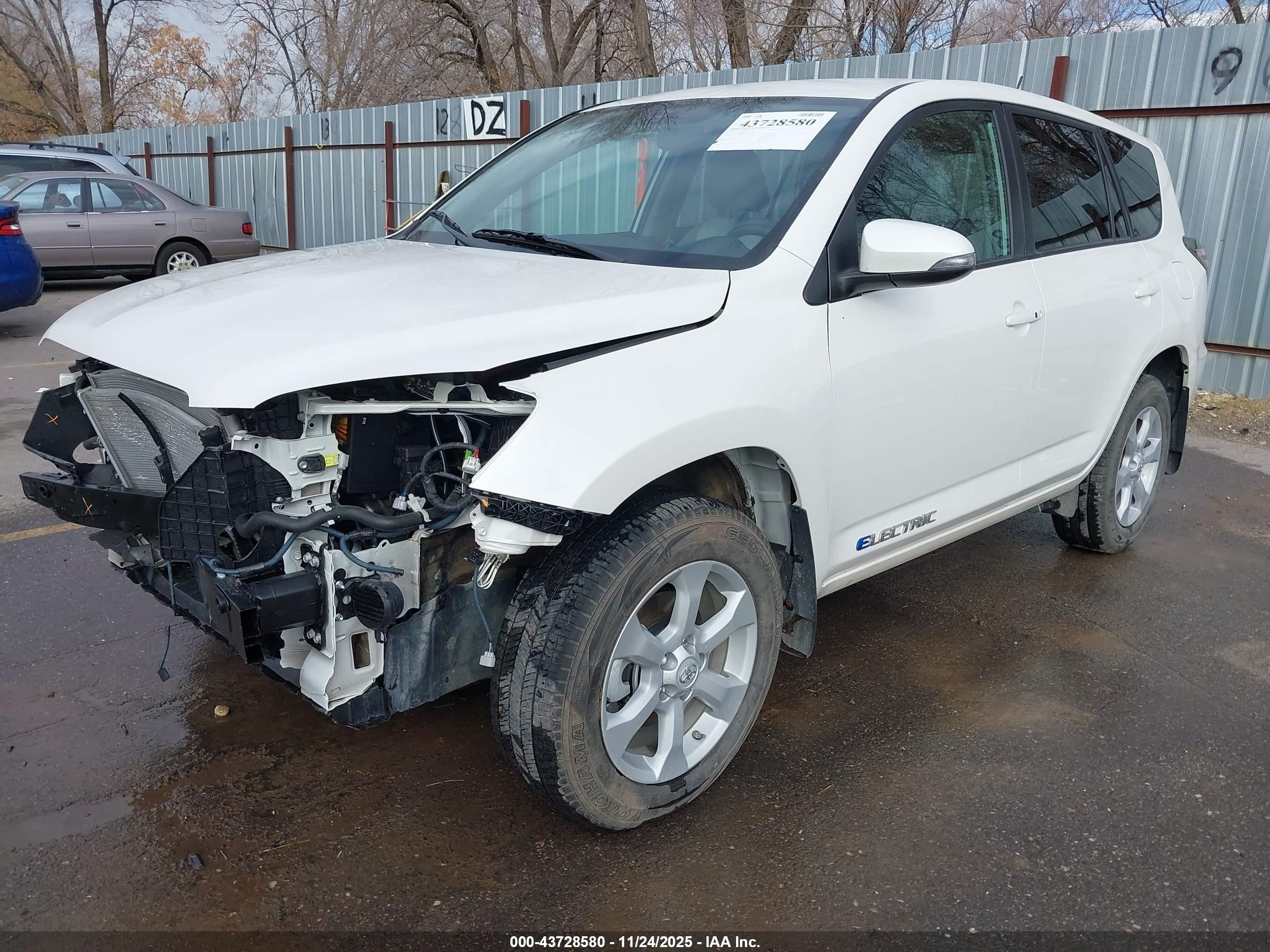 2012 Toyota Rav4 Ev   White vin: 2T3YL4DV8CW001257
