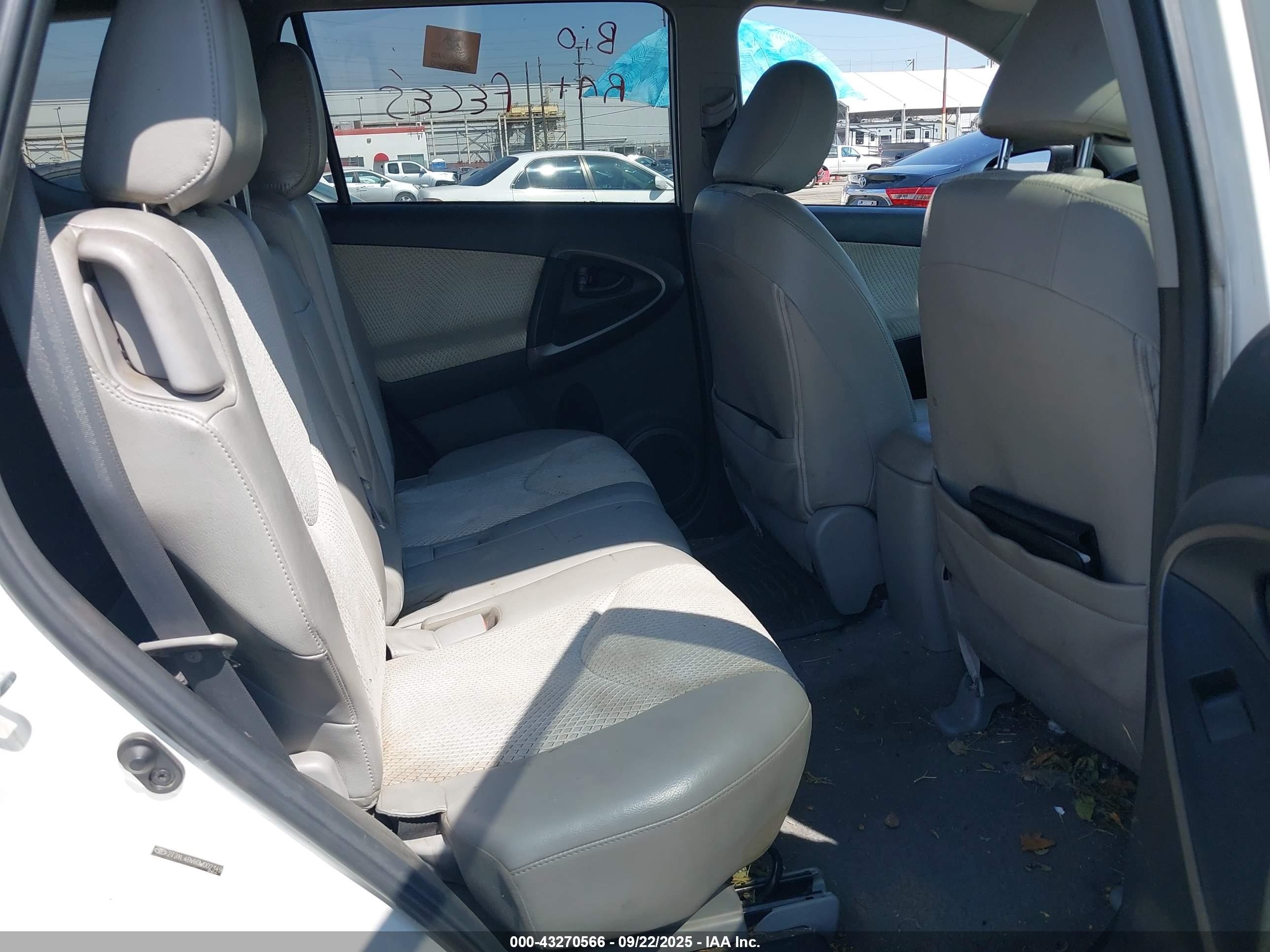 2013 Toyota Rav4 Ev   White vin: 2T3YL4DV8DW002149