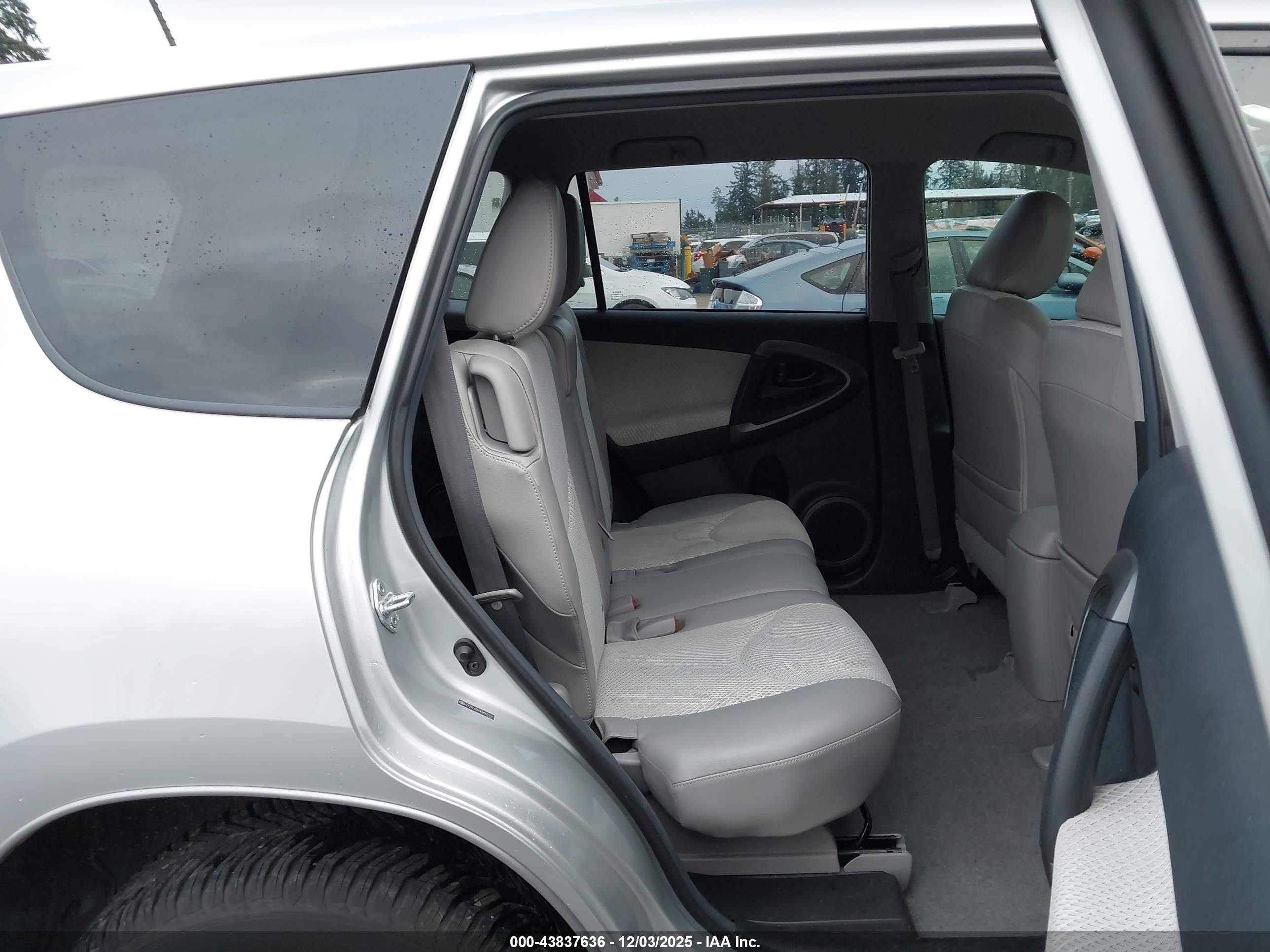 2013 Toyota Rav4 Ev   Gray vin: 2T3YL4DV9DW002225